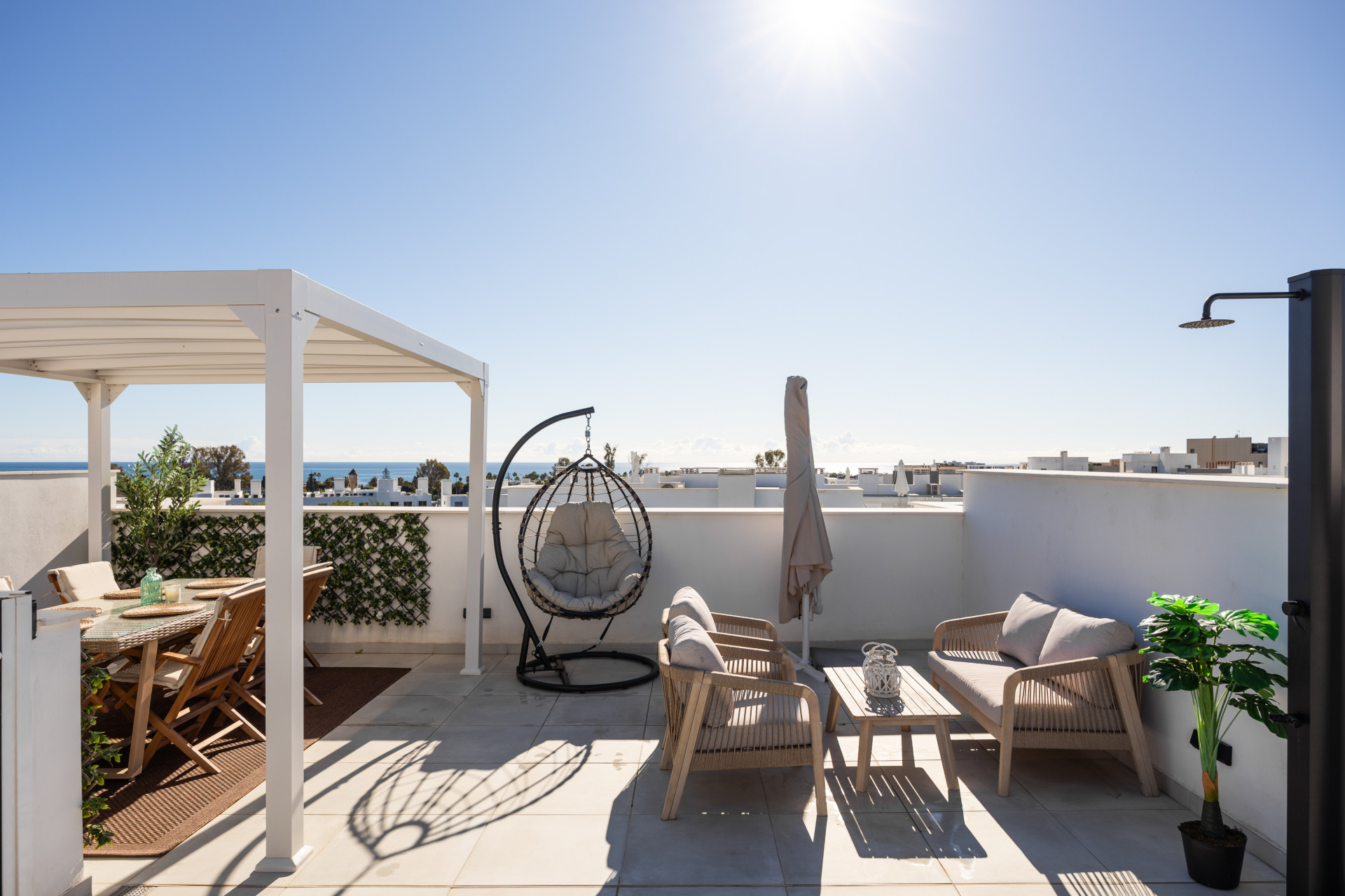 This townhouse in Los Miradores del Sol, Bel-Air Estepona · Photo 29