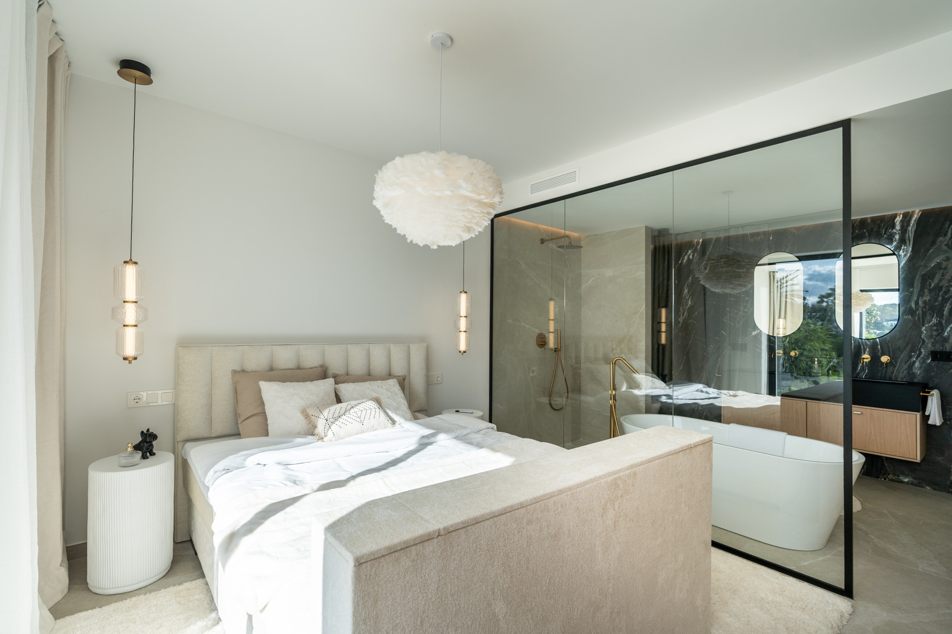 Casa Preciosa, a fully refurbished 4-bedroom, spacious townhouse in The Golf Valley of Nueva Andalucia, Marbella · Photo 17