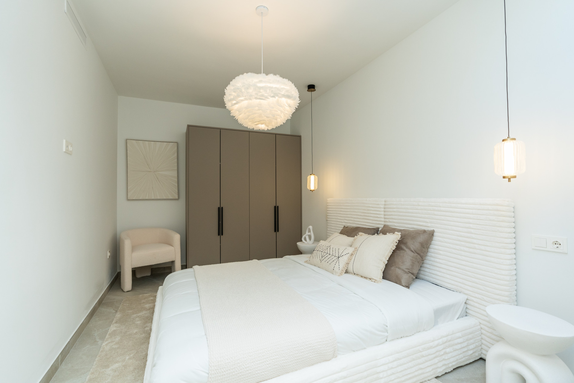 Casa Preciosa, a fully refurbished 4-bedroom, spacious townhouse in The Golf Valley of Nueva Andalucia, Marbella · Photo 27