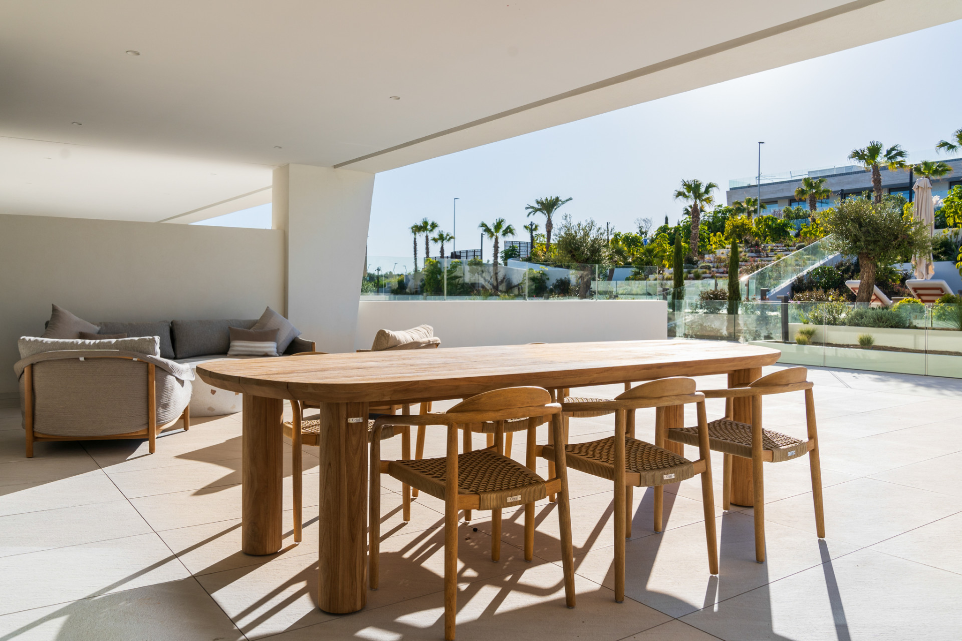 Stunning 4-Bedroom Ground Floor Apartment in Epic Phase 3, Marbella Golden Mile · Photo 8