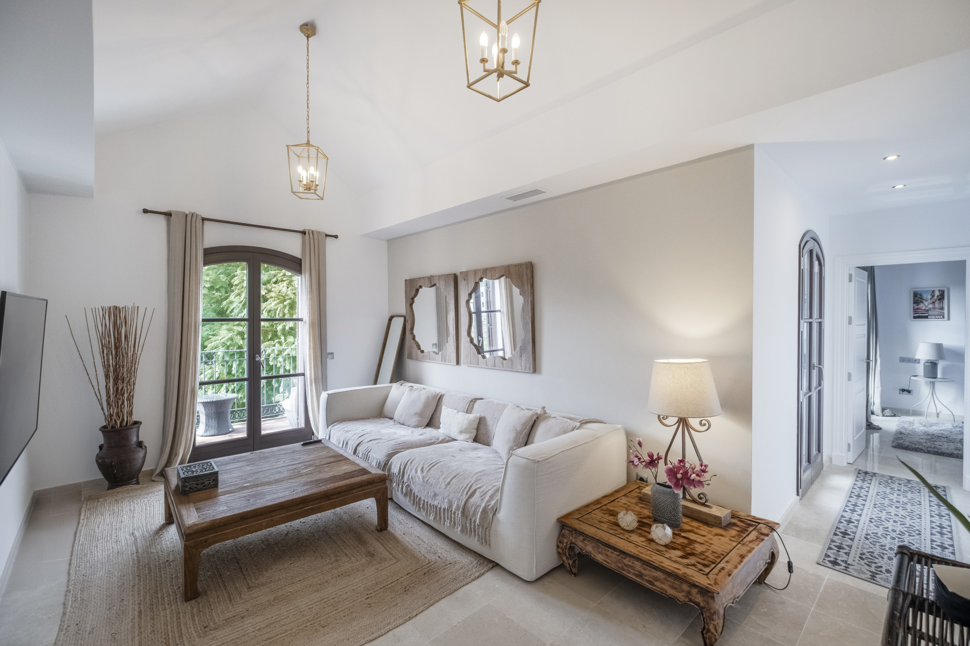 Timeless Luxury Villa in El Madroñal · Photo 17