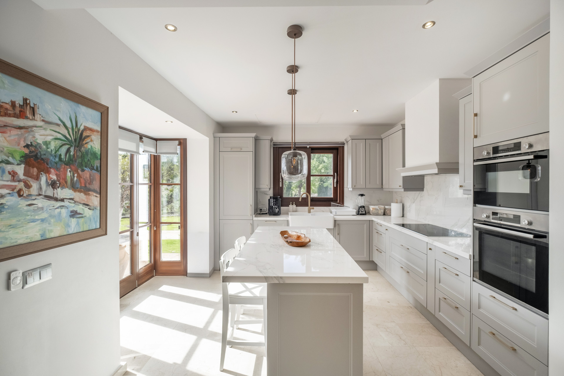 Timeless Luxury Villa in El Madroñal · Photo 9