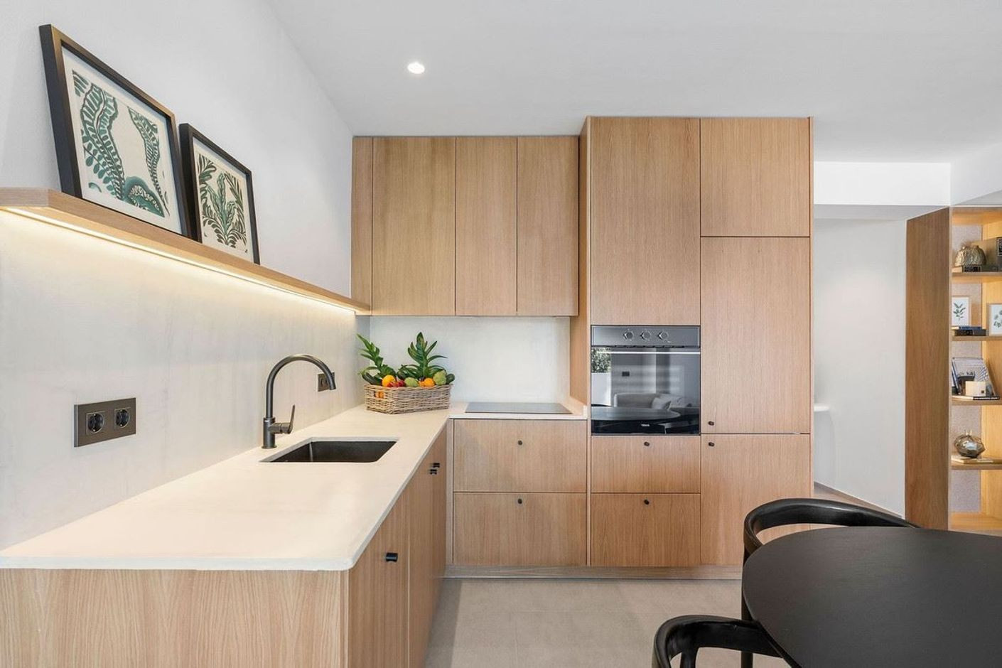 Duplex Penthouse for Sale in Aloha Gardens · Photo 8