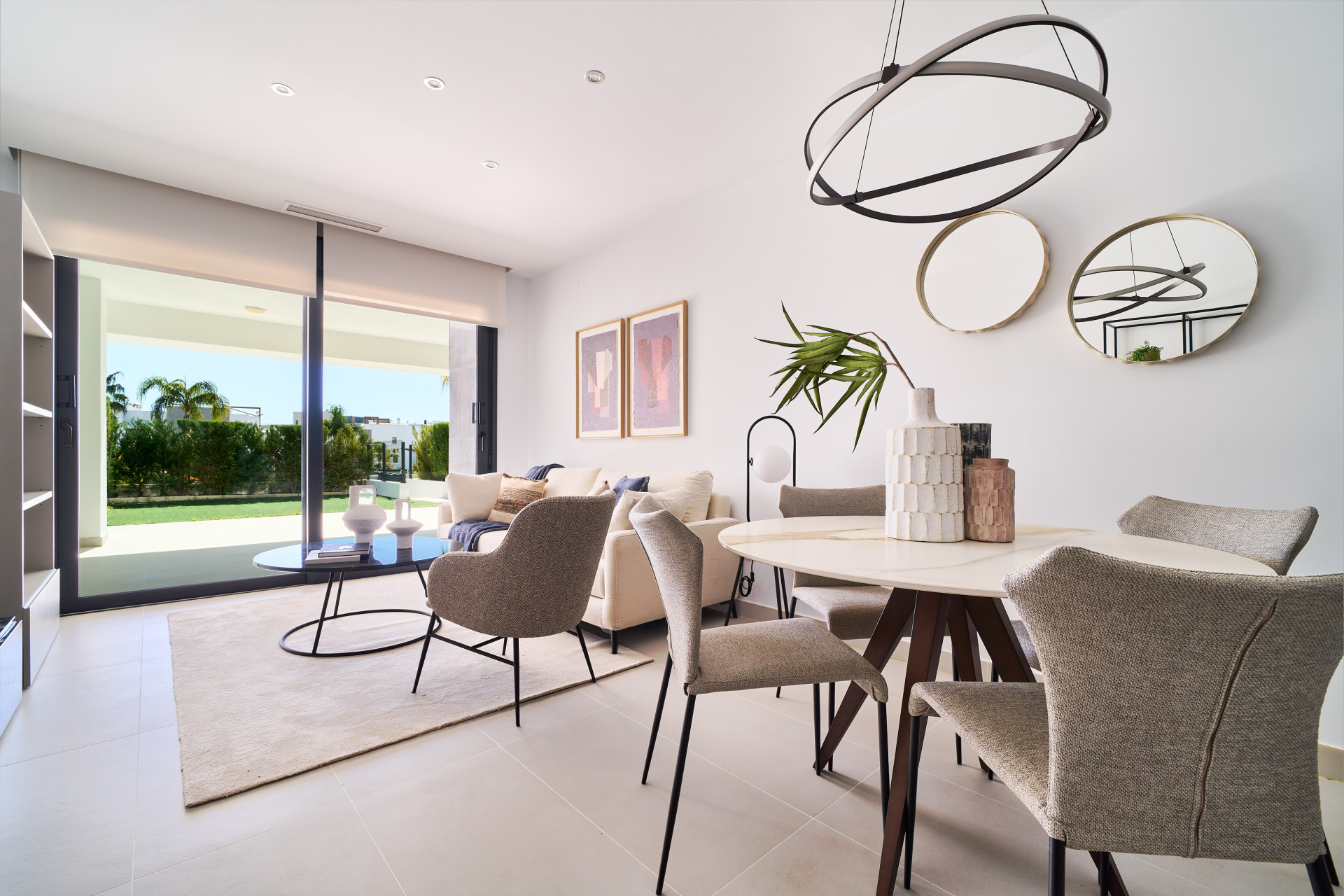 Key Ready - Last Unit - Fully Furnished - Ground Floor in the New Golden Mile - UFH + South Orientation · Photo 8