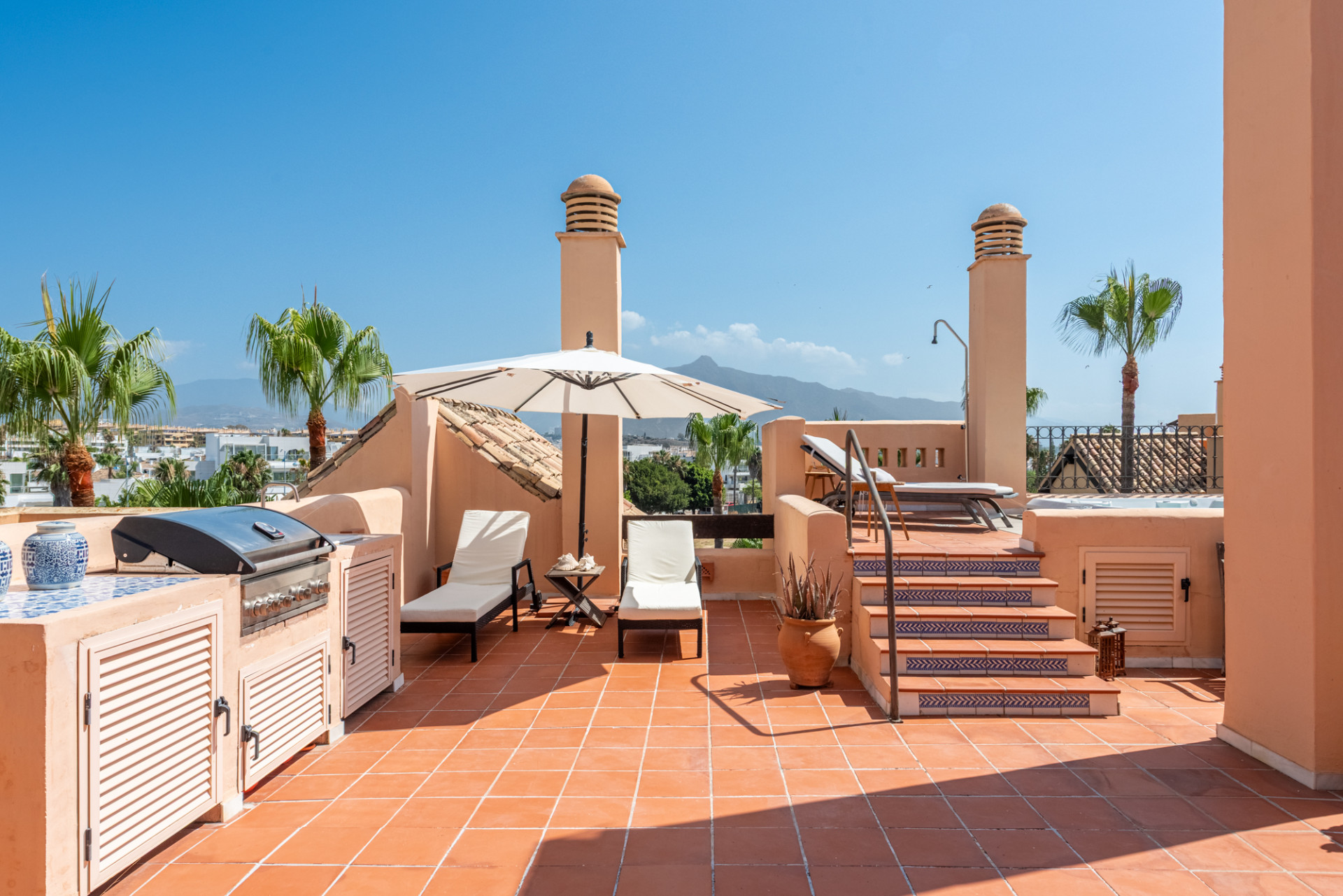 Beachfront Penthouse for Sale in Bahía Alcántara, San Pedro · Photo 9