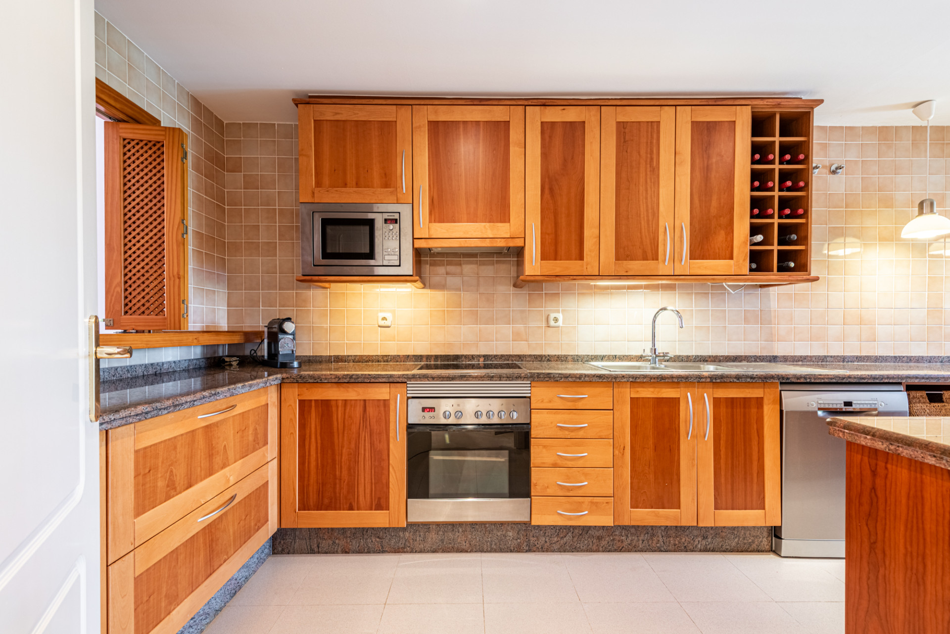 Beachfront Penthouse for Sale in Bahía Alcántara, San Pedro · Photo 16