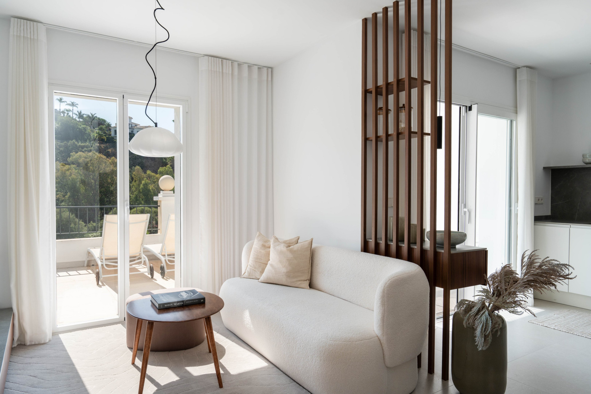 A Refined Top-Floor apartment with Panoramic Views in La Quinta · Photo 14