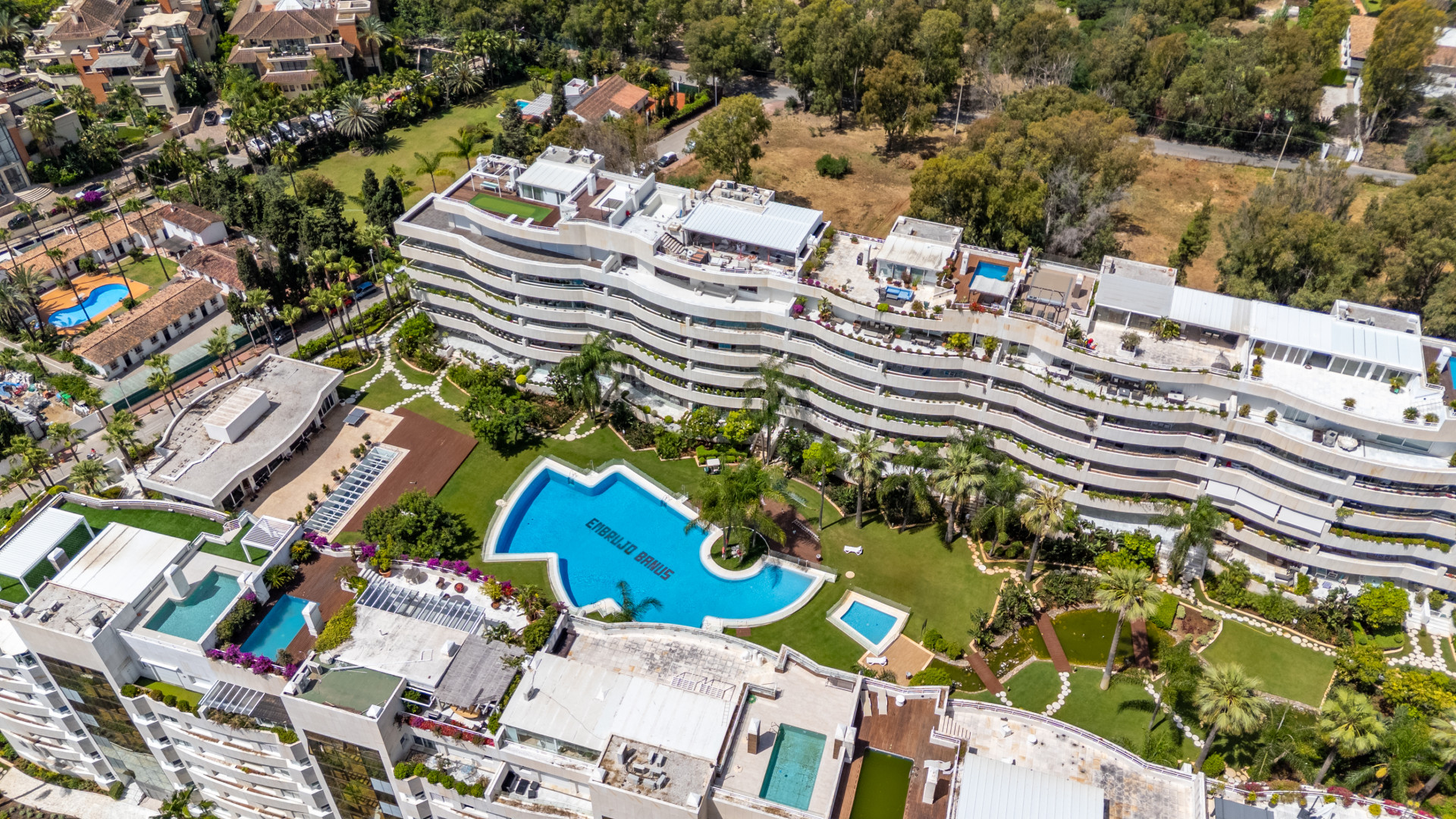 Exclusive apartment on the beach next to Puerto Banus · Photo 28
