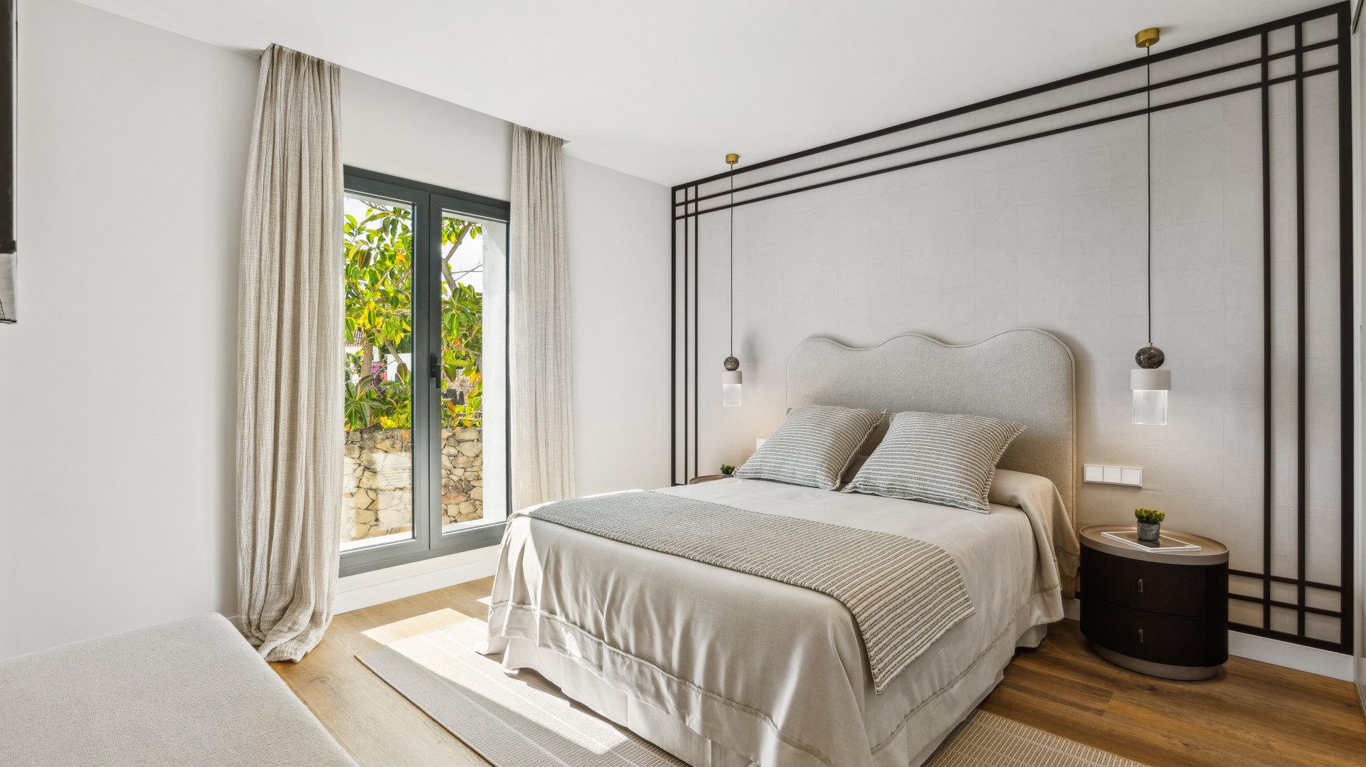 Welcome to Villa Rosalia — Refined Luxury with Stunning Seaviews in Nueva Andalucía, Marbella · Photo 13
