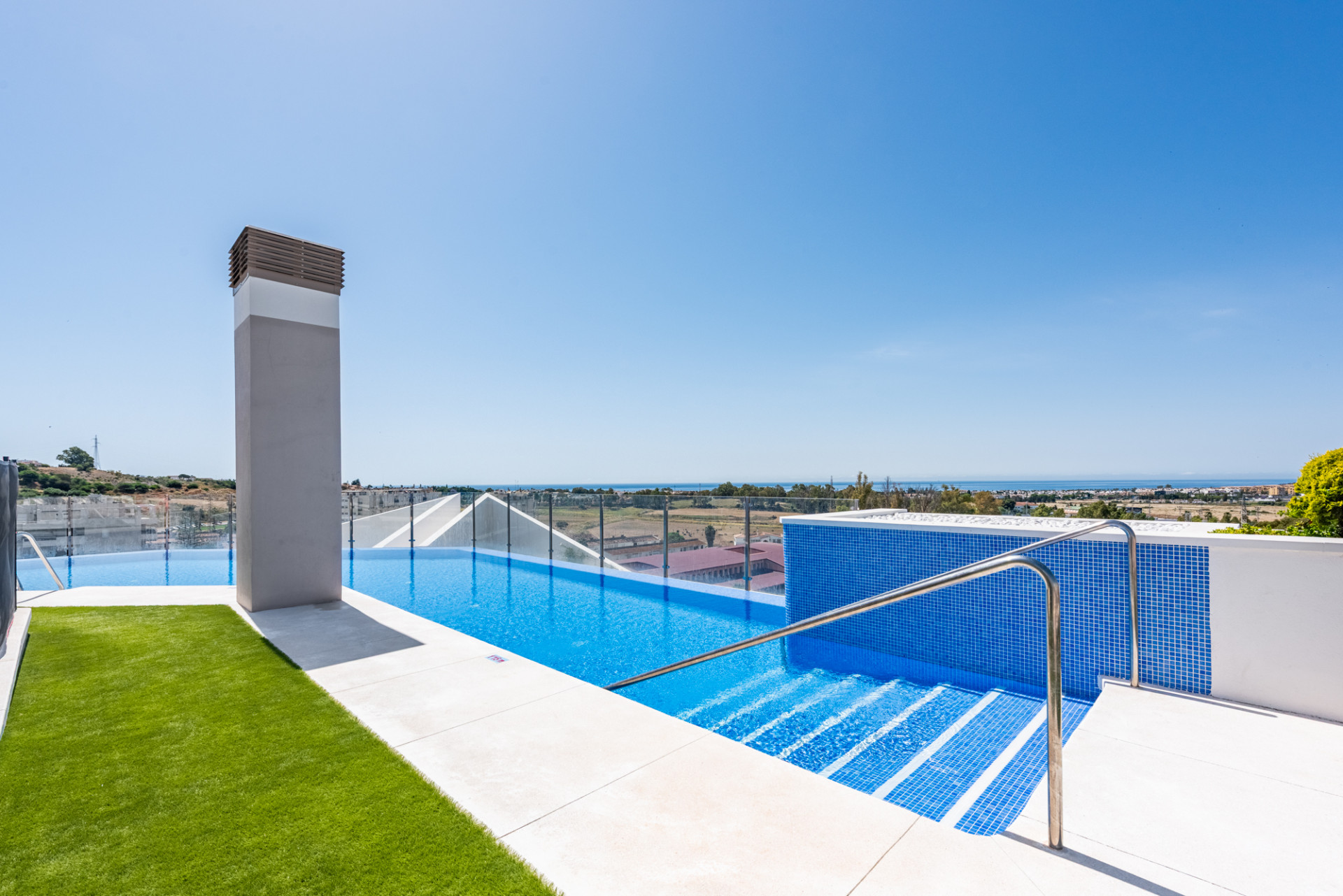 Brand New Luxury Corner Apartment with Sea & Mountain Views in Nueva Andalucia, Marbella · Photo 29