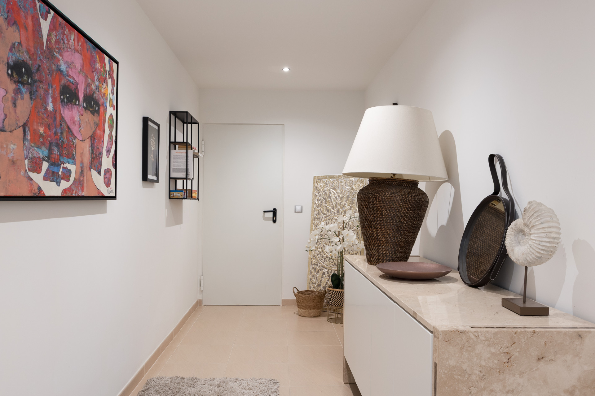 Elegant 3-Bedroom Townhouse with Panoramic Views Near Puerto Banús · Photo 19