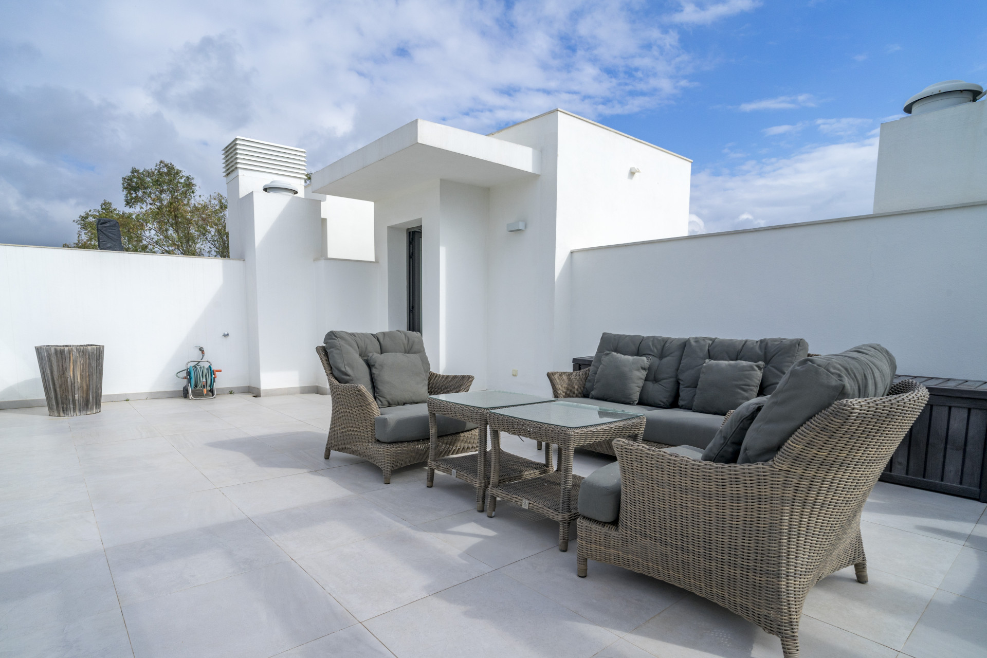 Luxury 3-Bedroom Duplex Penthouse for Sale in Cataleya, Atalaya Golf, Estepona · Photo 22