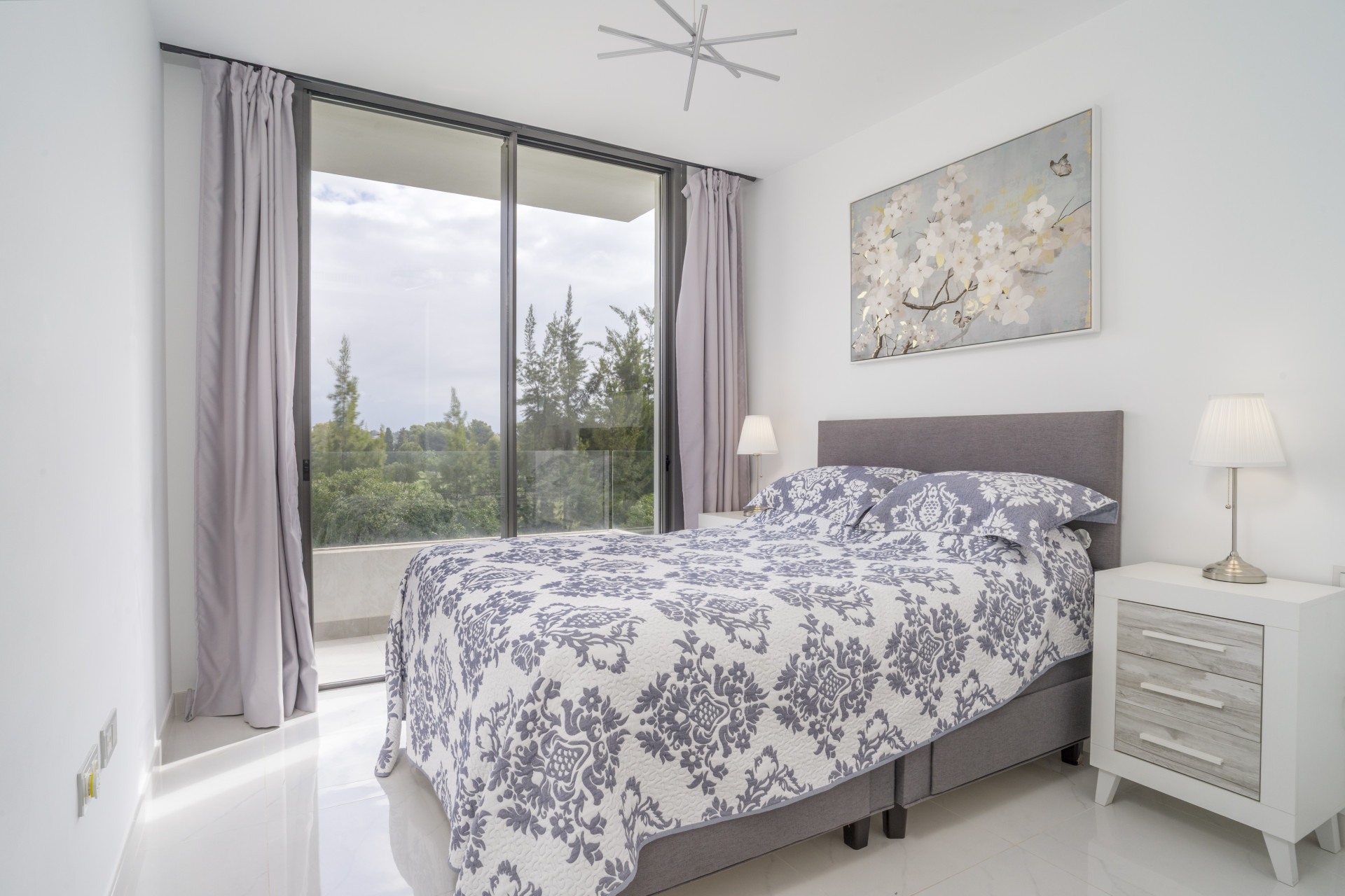 Luxury 3-Bedroom Duplex Penthouse for Sale in Cataleya, Atalaya Golf, Estepona · Photo 44