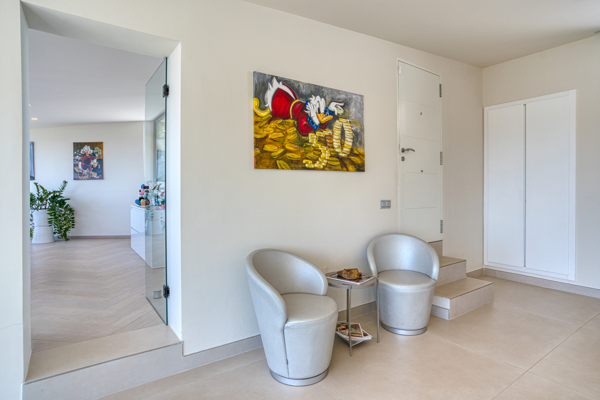 Outstanding, five bedroom Villa located in Altos de Los Monteros with panoramic sea views · Photo 30