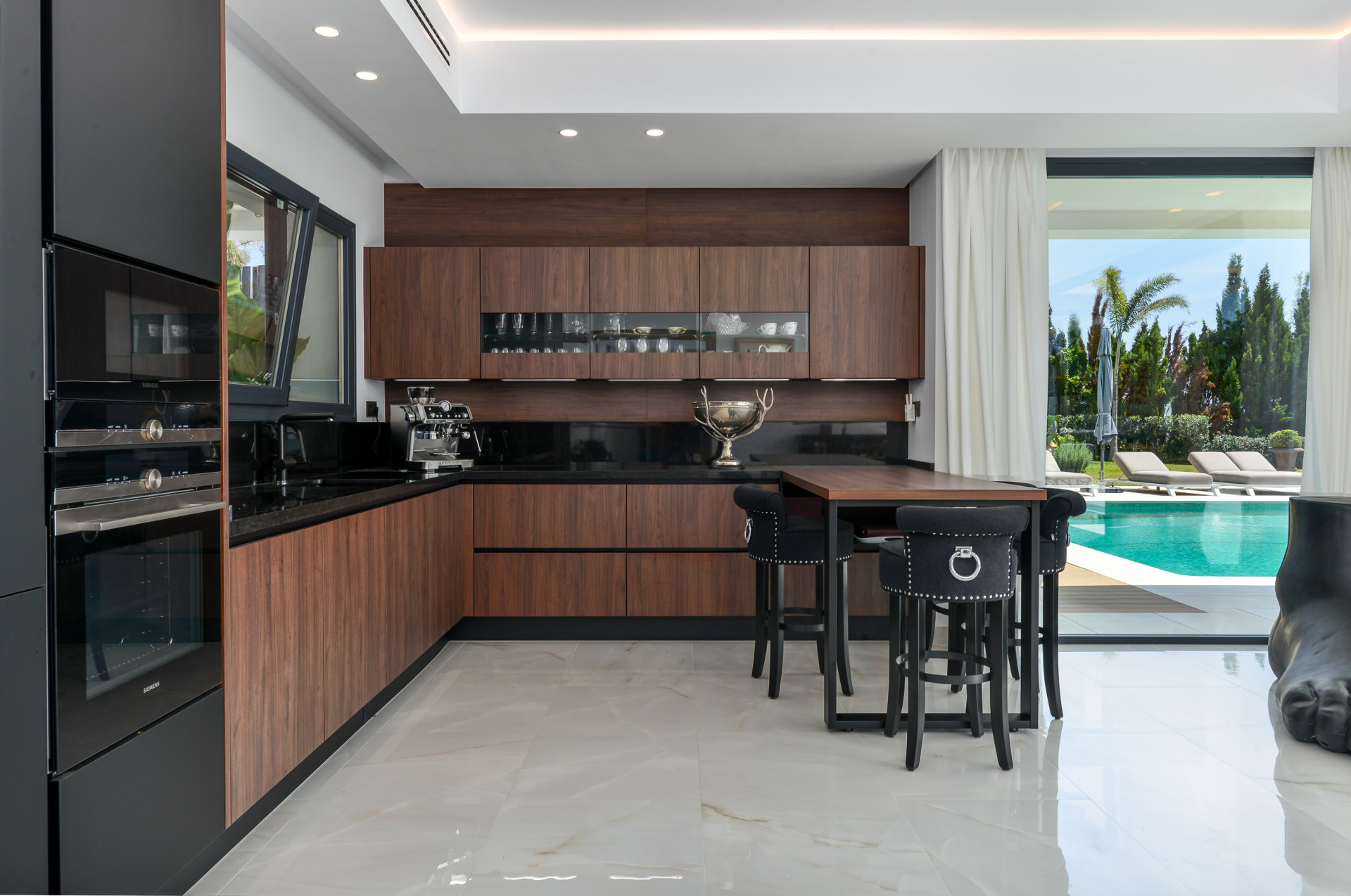 Luxury Villa with Panoramic Sea Views in La Paloma, Manilva · Photo 15