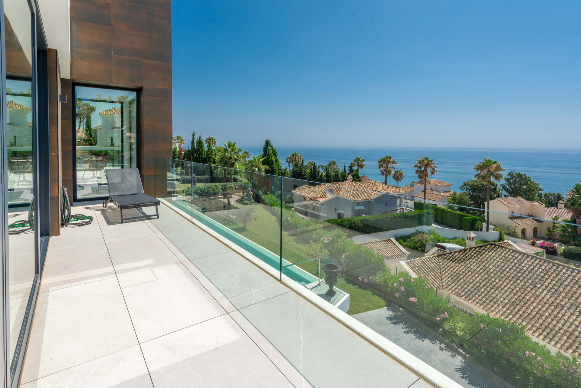 Luxury Villa with Panoramic Sea Views in La Paloma, Manilva · Photo 54