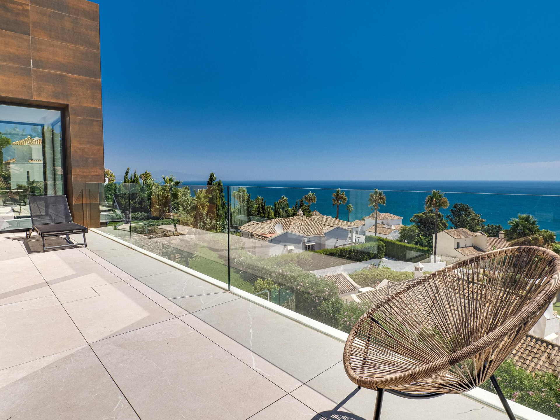 Luxury Villa with Panoramic Sea Views in La Paloma, Manilva · Photo 58