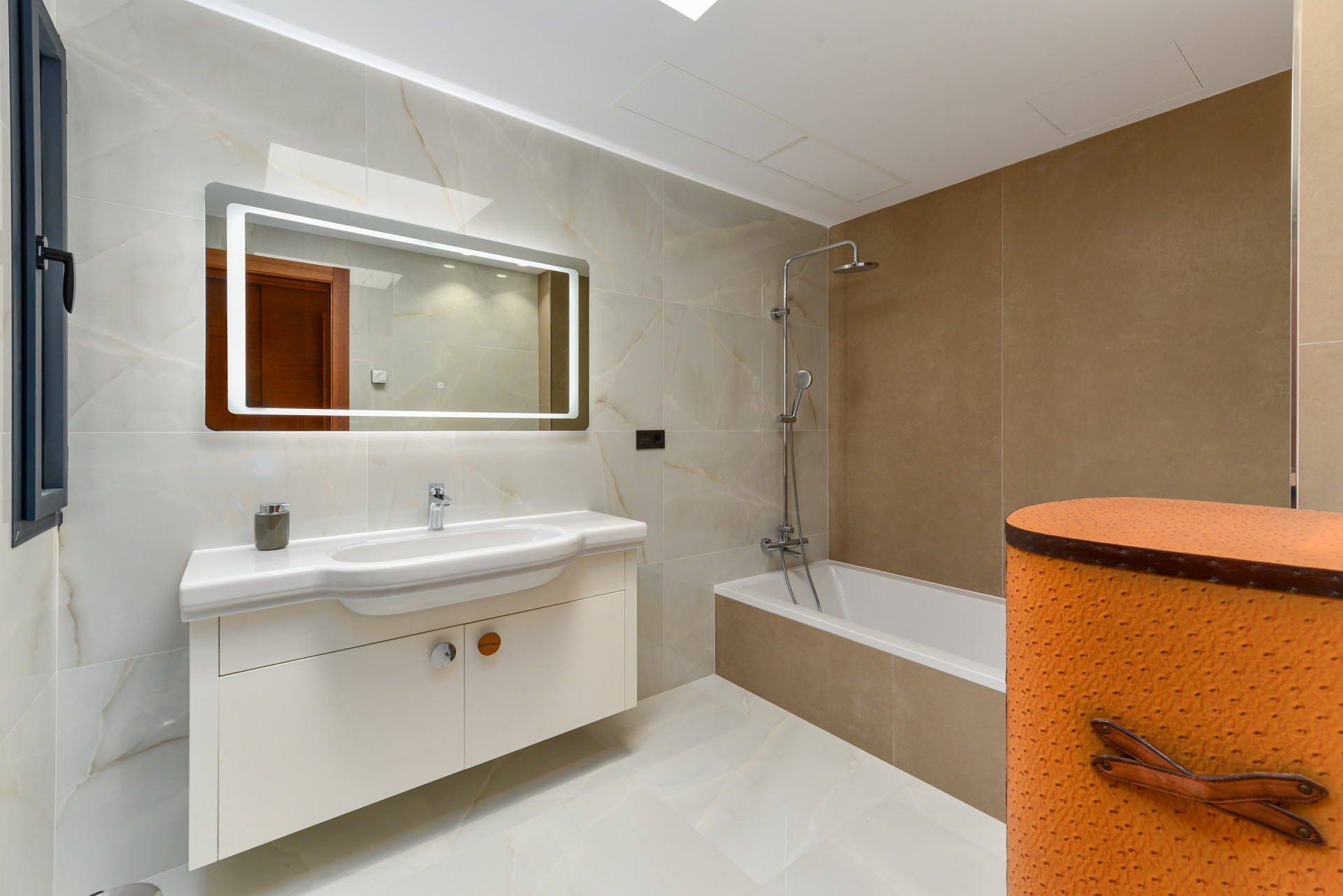 Luxury Villa with Panoramic Sea Views in La Paloma, Manilva · Photo 51