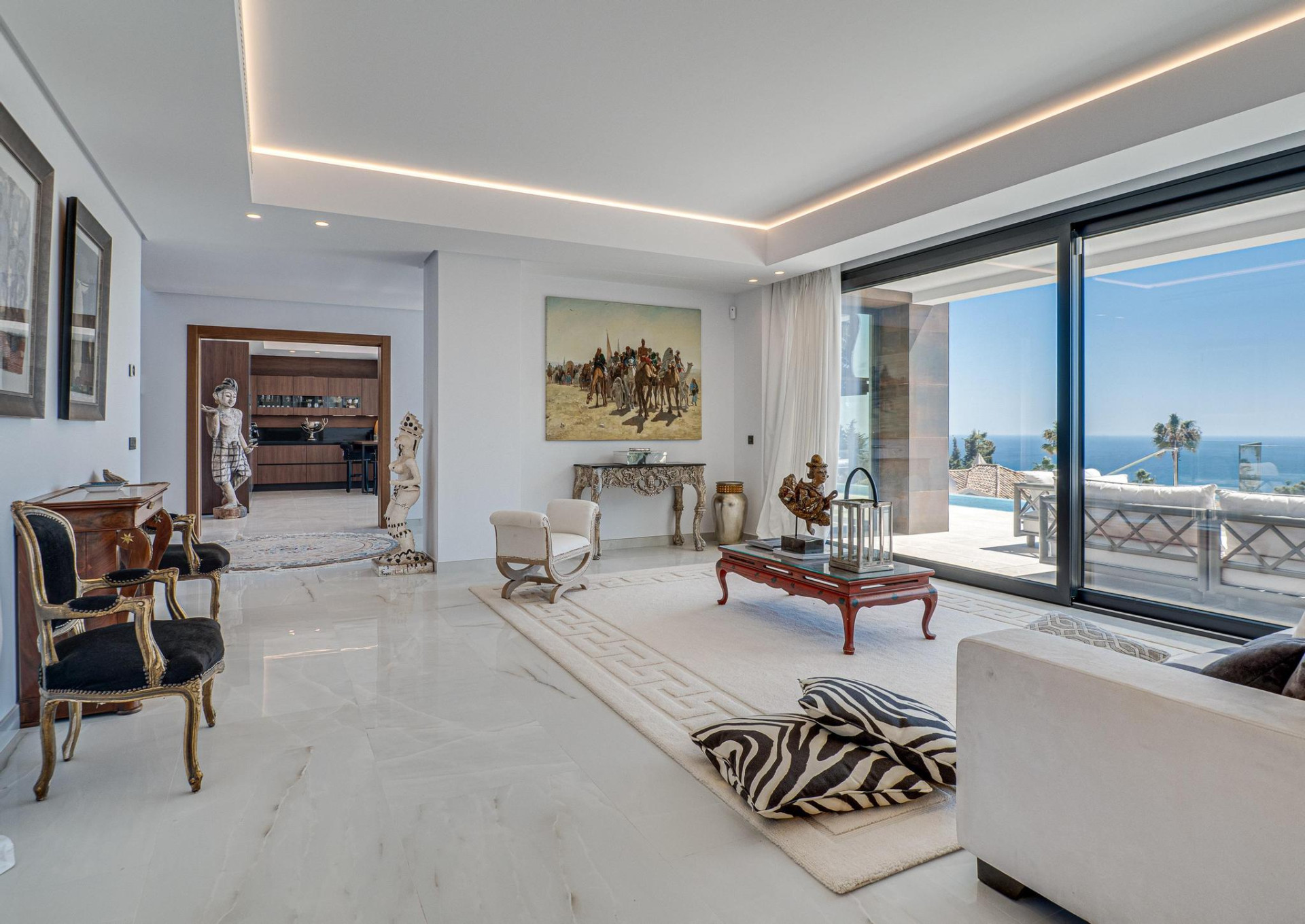 Luxury Villa with Panoramic Sea Views in La Paloma, Manilva · Photo 22