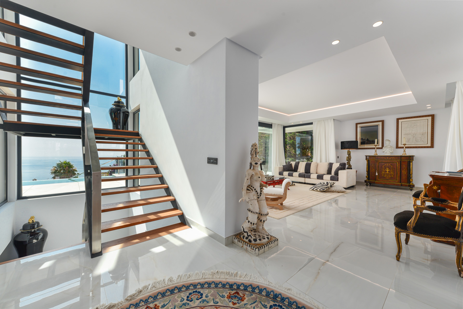 Luxury Villa with Panoramic Sea Views in La Paloma, Manilva · Photo 33