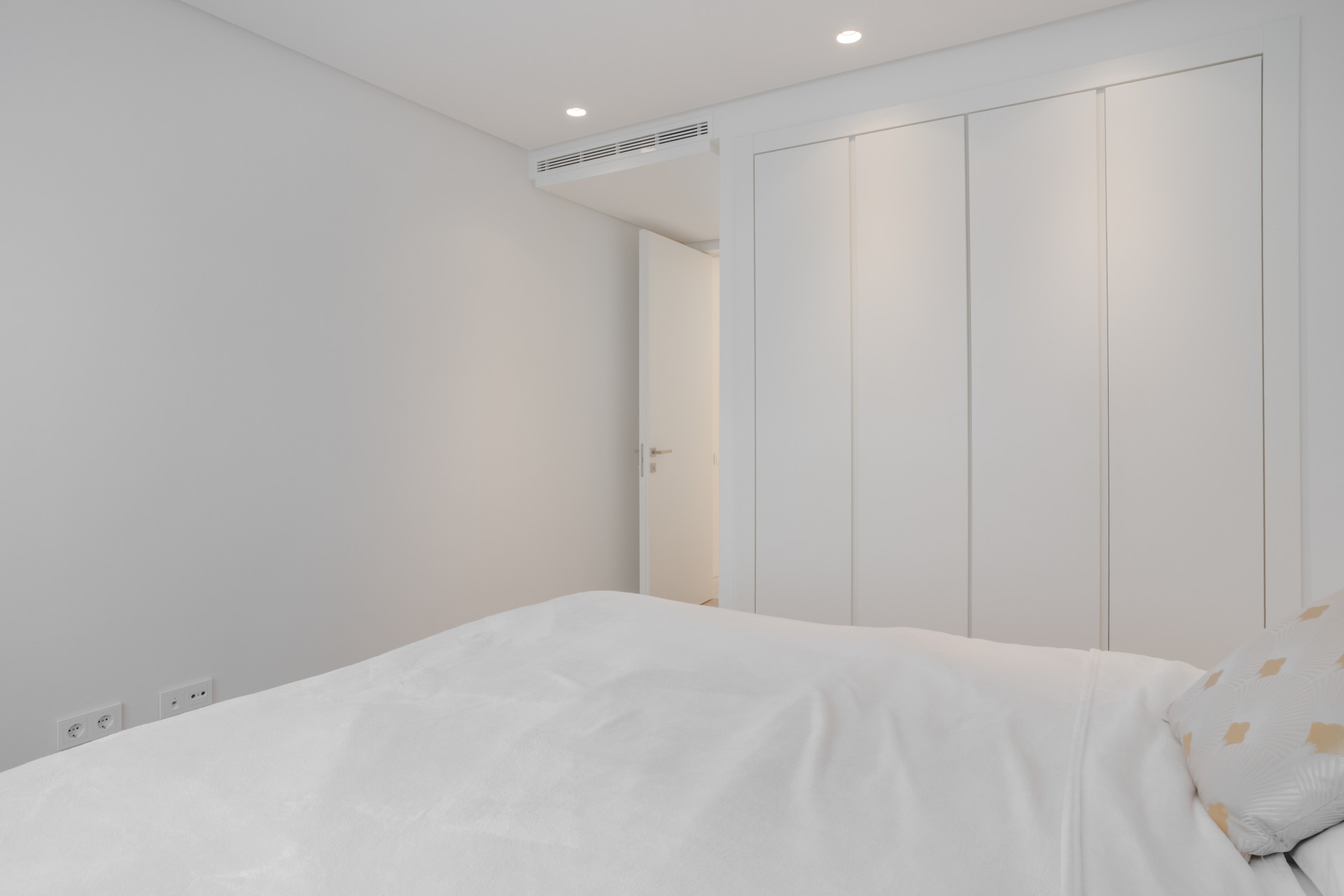 Beautiful two bedroom, south east facing apartment located in the exclusive Urbanisation Palo Alto · Photo 23