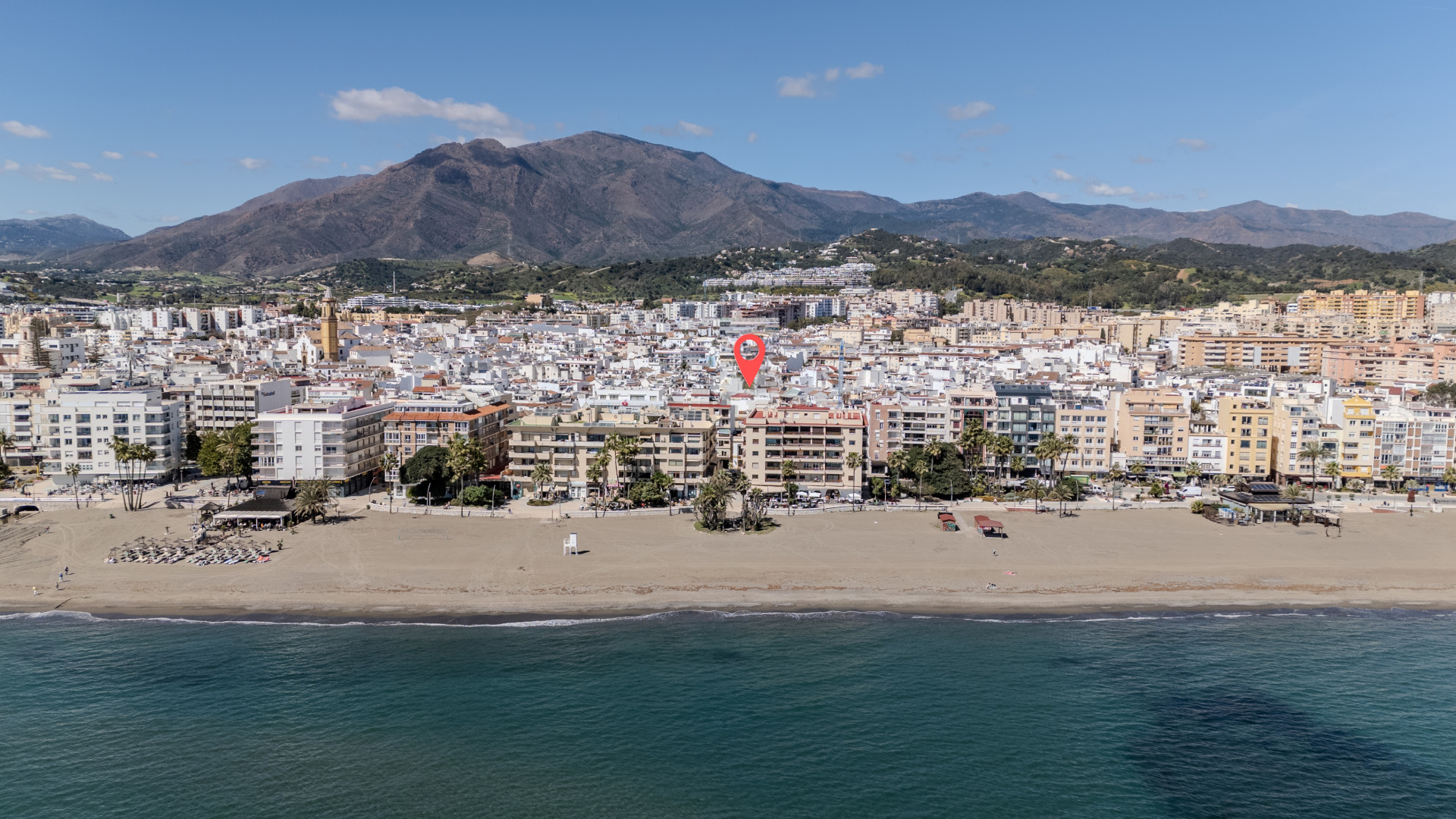 Unique Designer Home with 5m Ceilings and Rooftop Terrace in Estepona · Photo 30