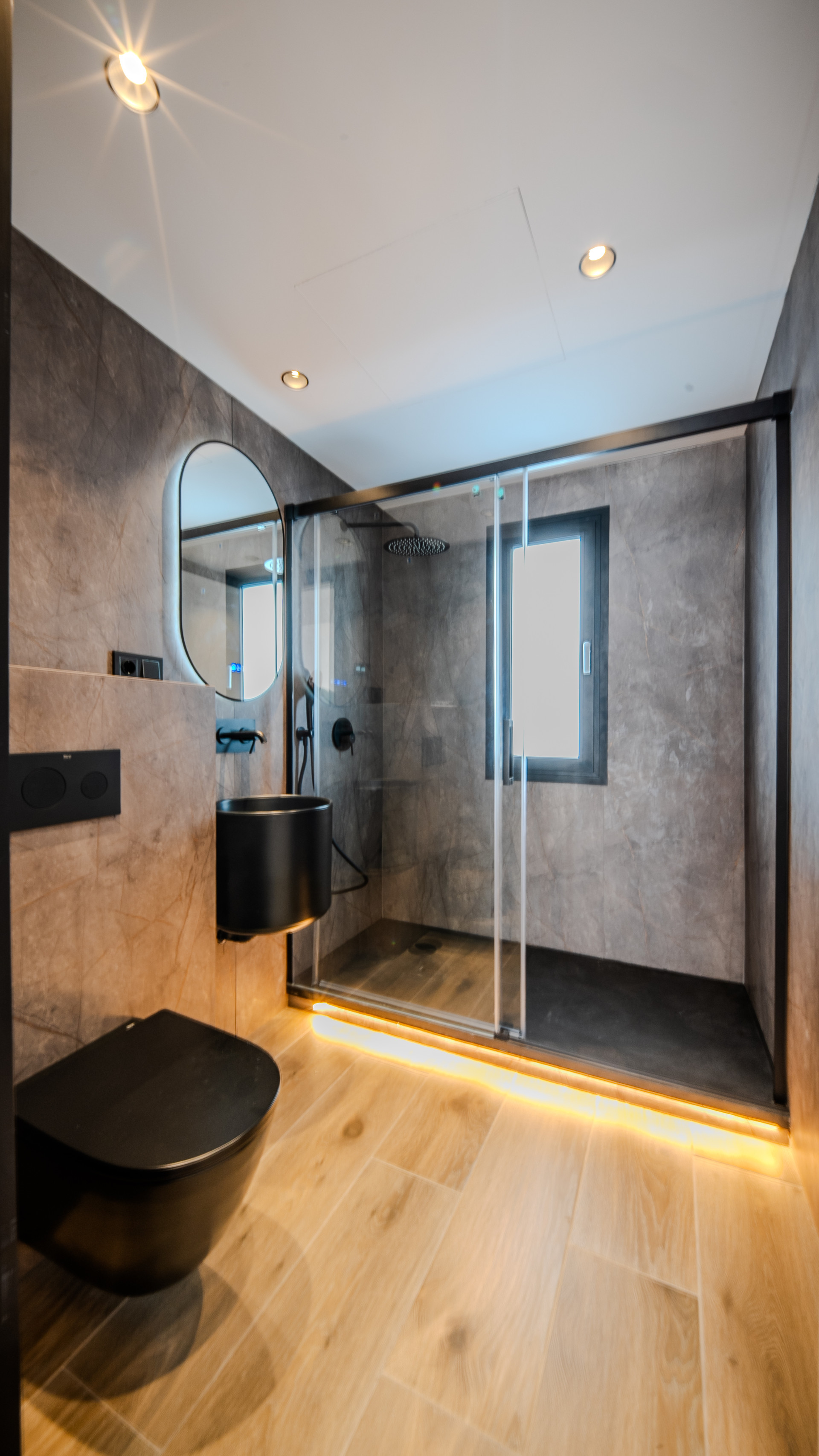 Unique Designer Home with 5m Ceilings and Rooftop Terrace in Estepona · Photo 33