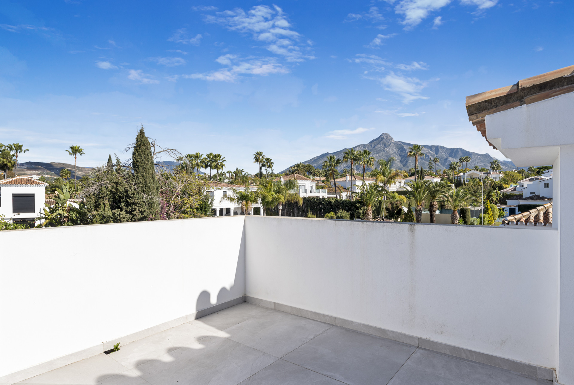 Modern Luxury Villa in Parcelas Del Golf · Photo 55