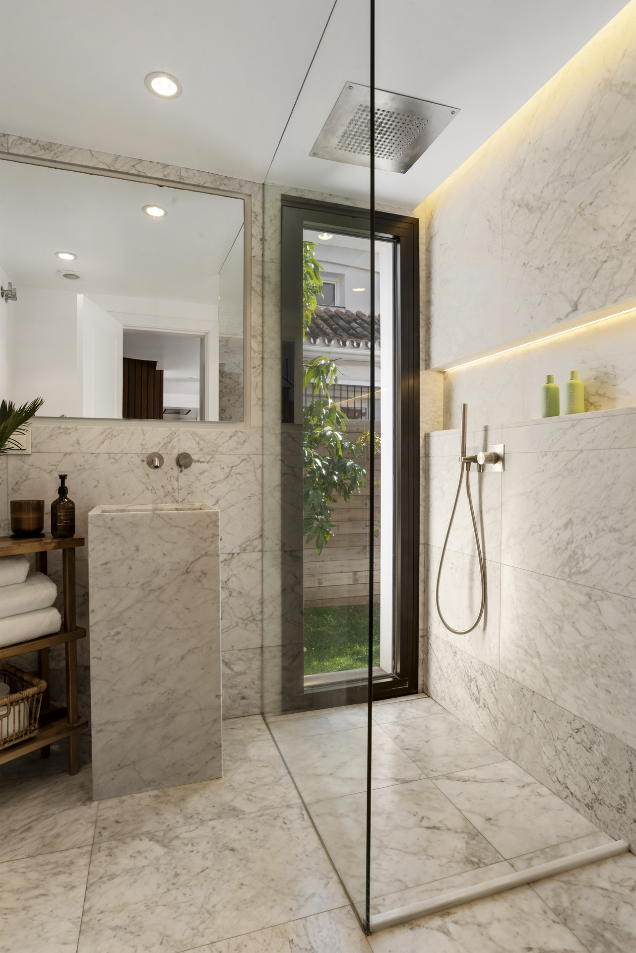 Modern Luxury Villa in Parcelas Del Golf · Photo 32