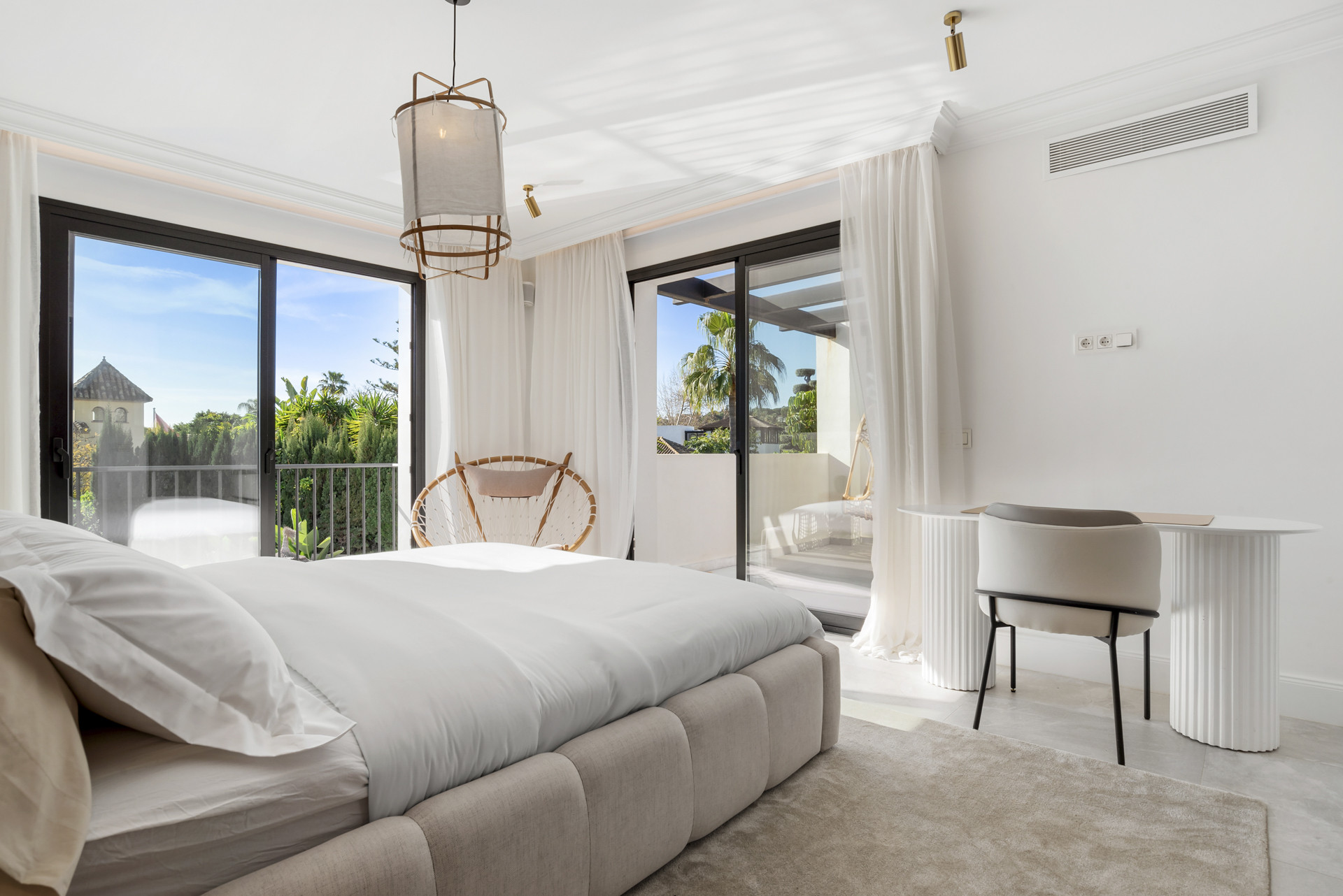 Modern Luxury Villa in Parcelas Del Golf · Photo 17