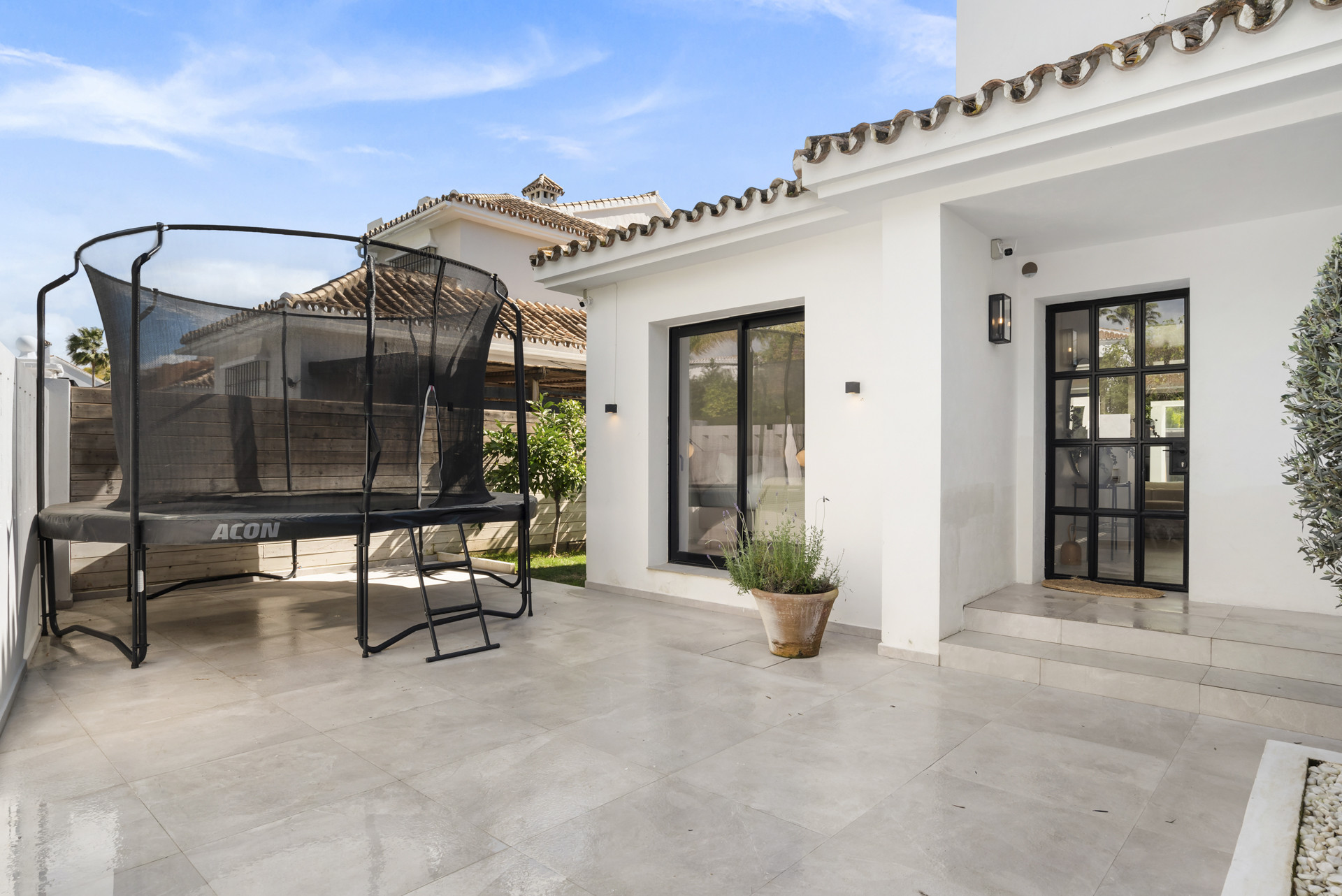 Modern Luxury Villa in Parcelas Del Golf · Photo 57