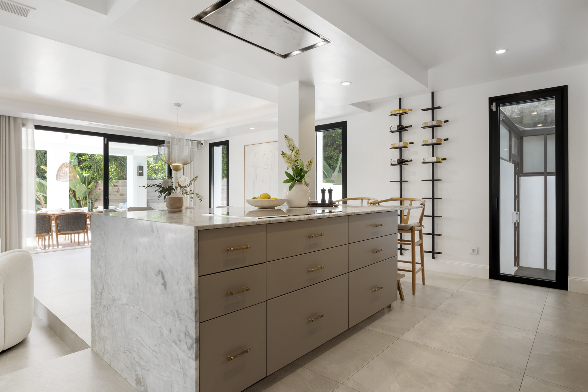 Modern Luxury Villa in Parcelas Del Golf · Photo 13