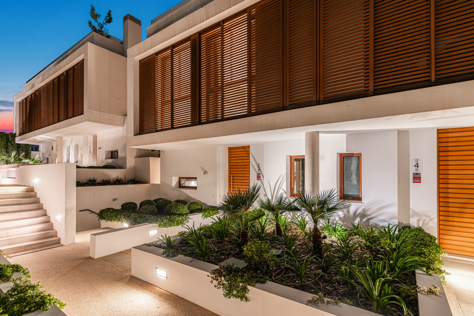 EXCLUSIVE VILLA WITH PRIVATE POOL, JACUZZI & OUTDOOR CINEMA ON MARBELLA’S GOLDEN MILE · Photo 43