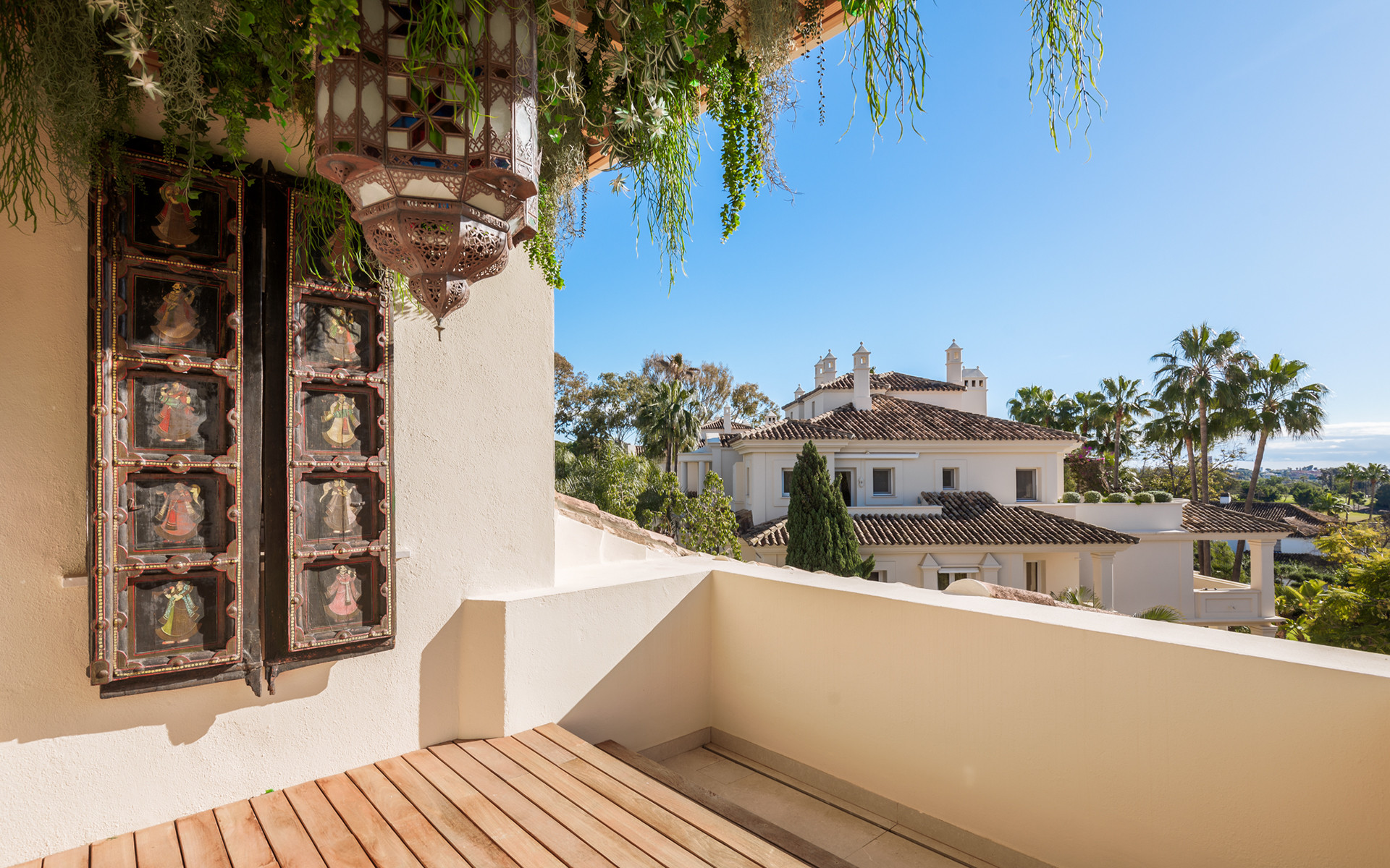 Exquisitely renovated, spacious duplex penthouse in Las Alamandas, Nueva Andalucía · Photo 30