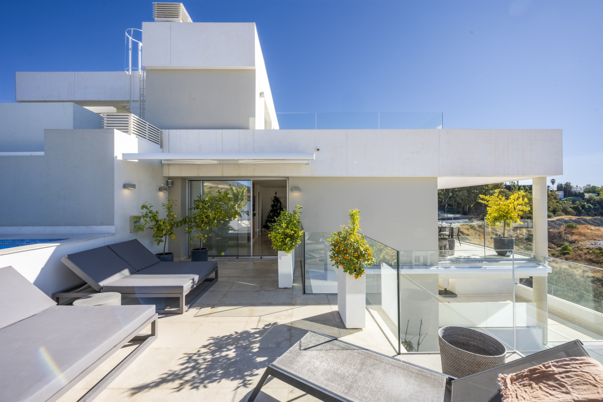 Spacious duplex penthouse with 3 bedrooms · Photo 50