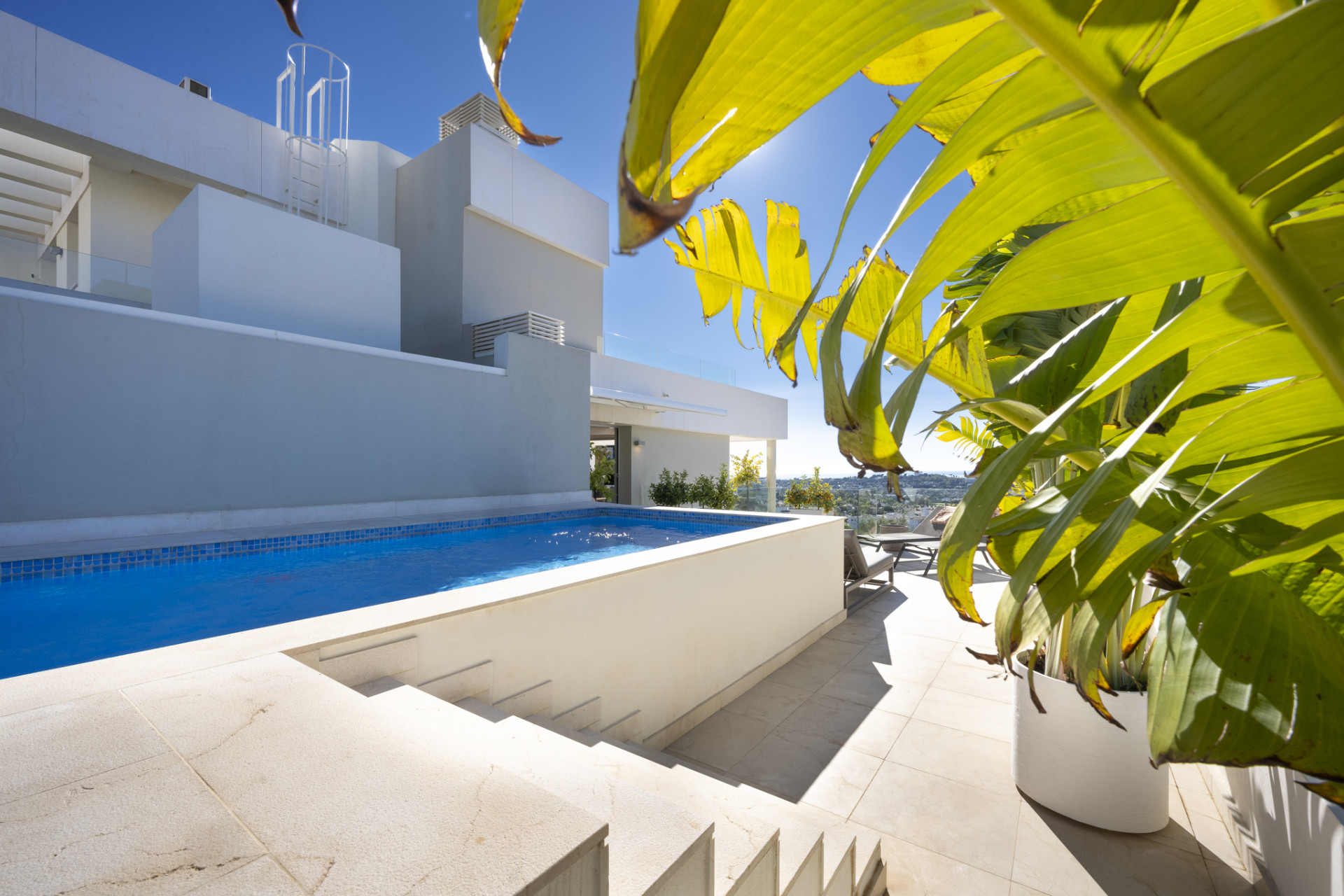 Spacious duplex penthouse with 3 bedrooms · Photo 46