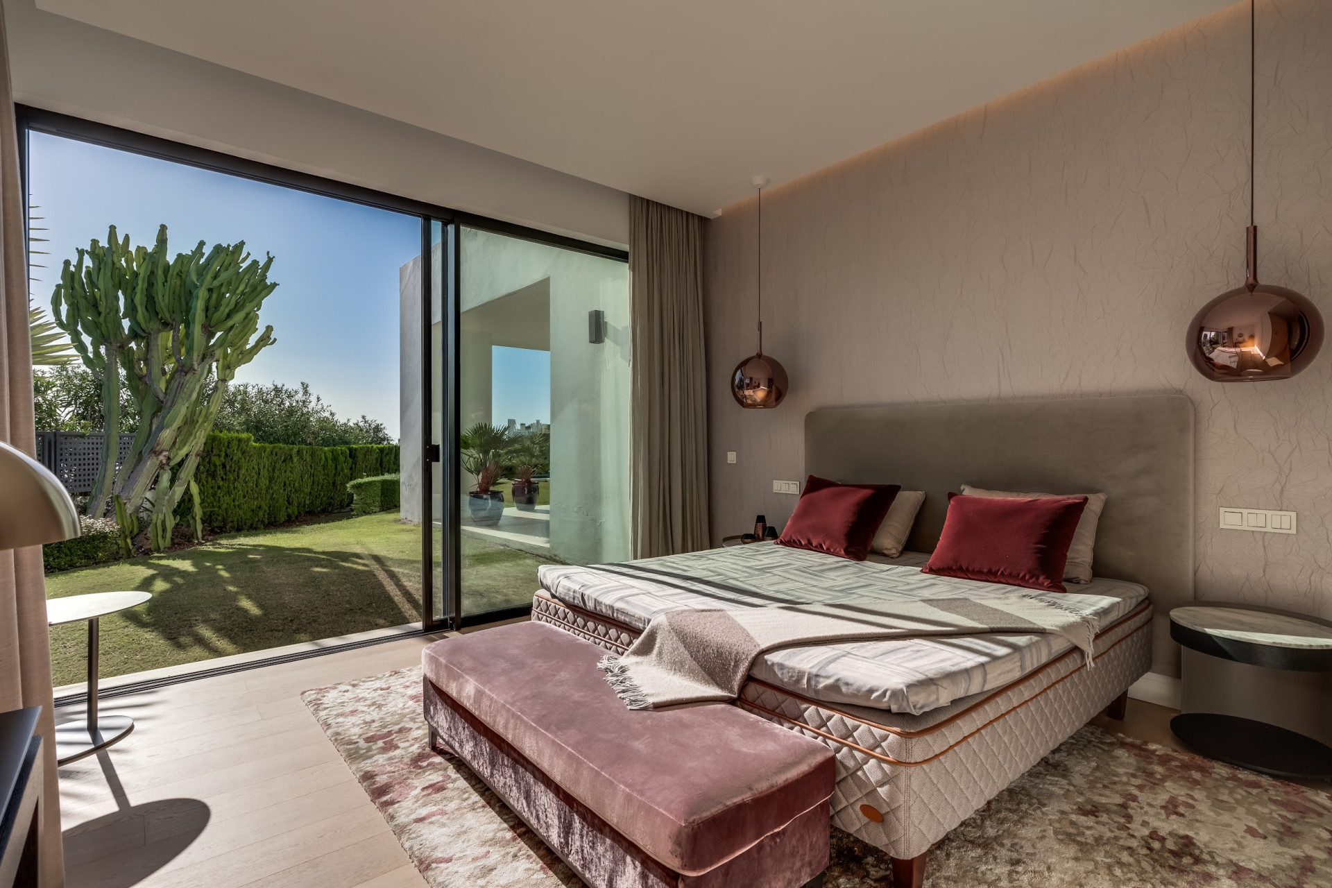 Masterpiece with Magical Sea Views in Marbella’s Prestigious Golden Mile · Photo 24