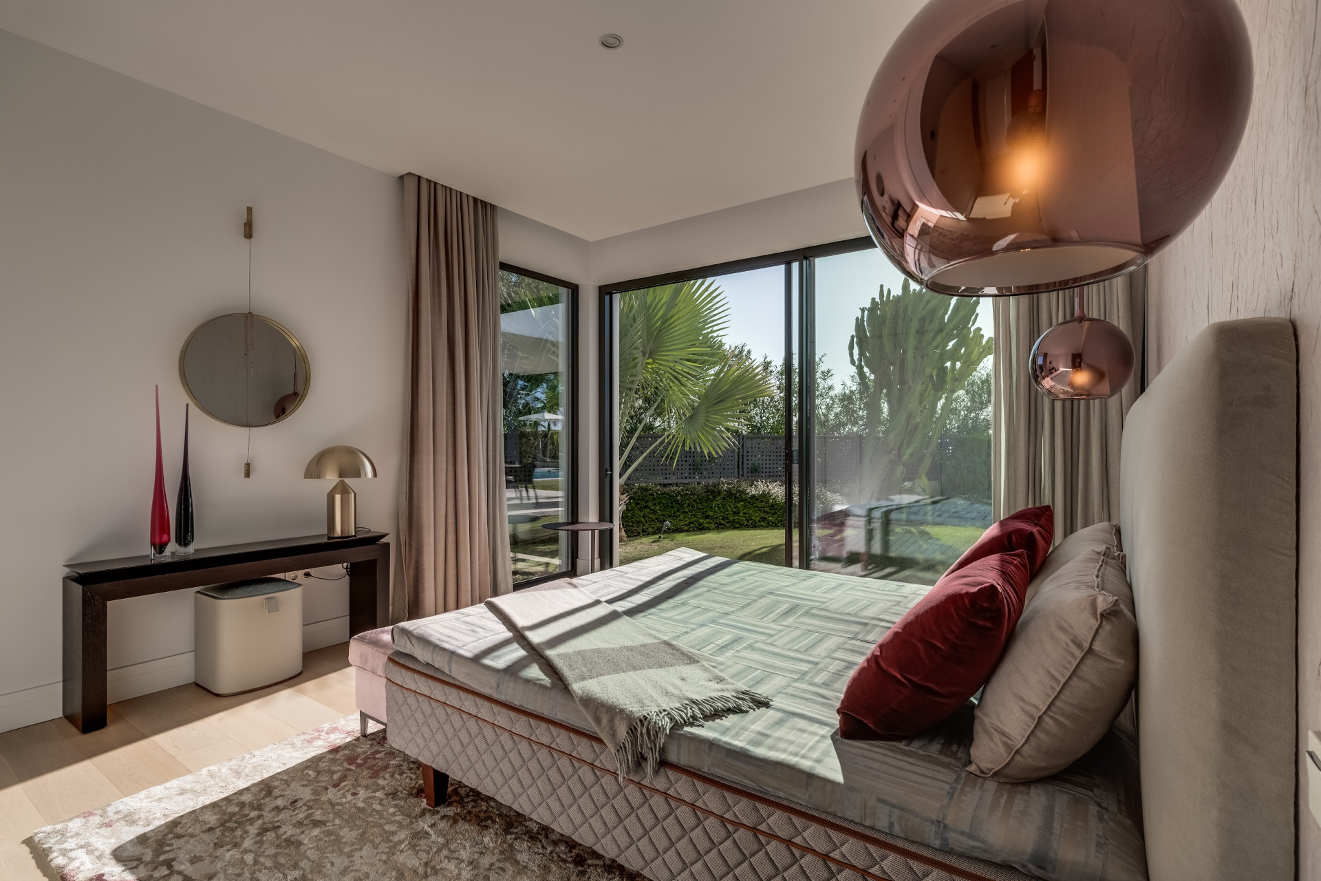 Masterpiece with Magical Sea Views in Marbella’s Prestigious Golden Mile · Photo 22
