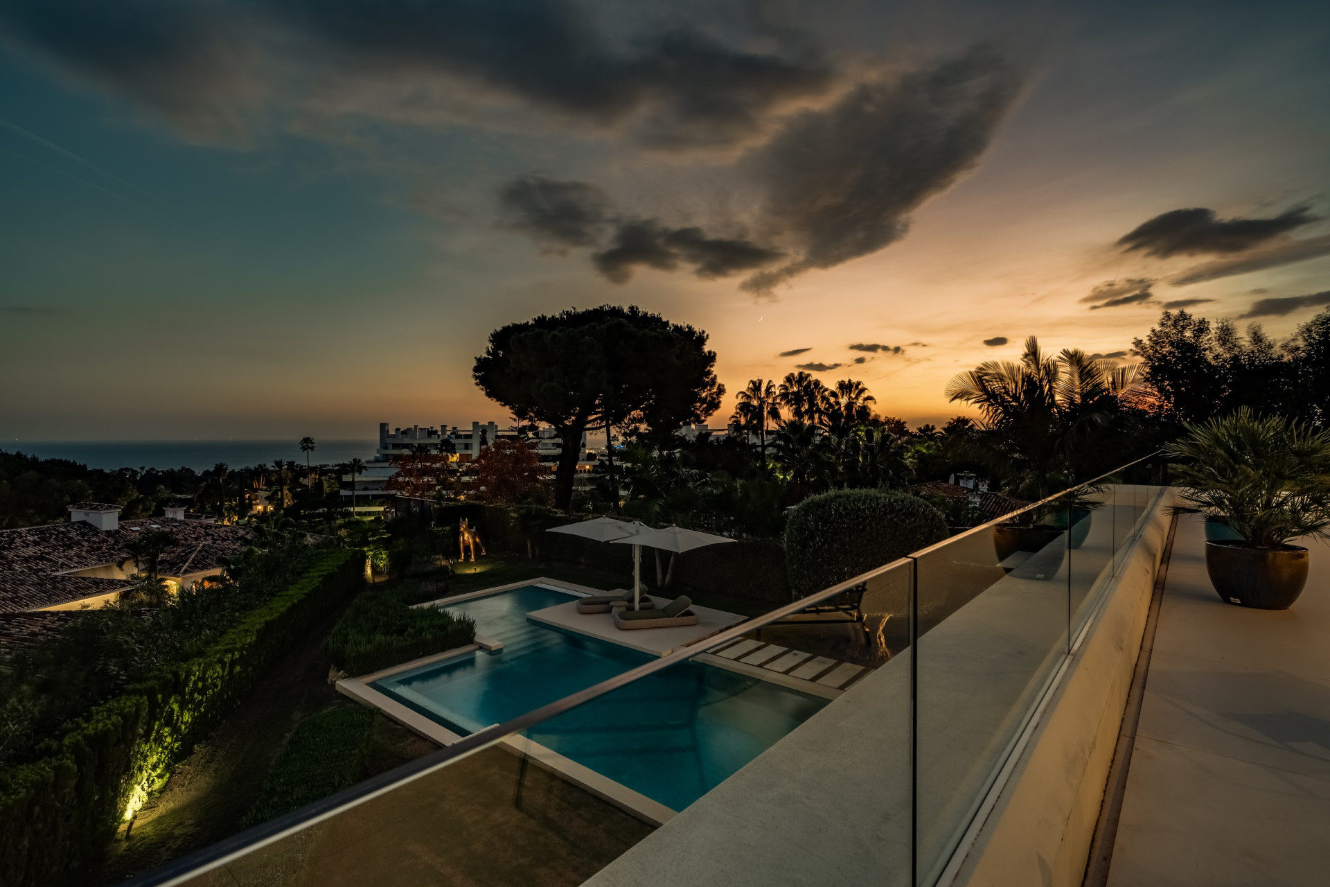 Masterpiece with Magical Sea Views in Marbella’s Prestigious Golden Mile · Photo 50