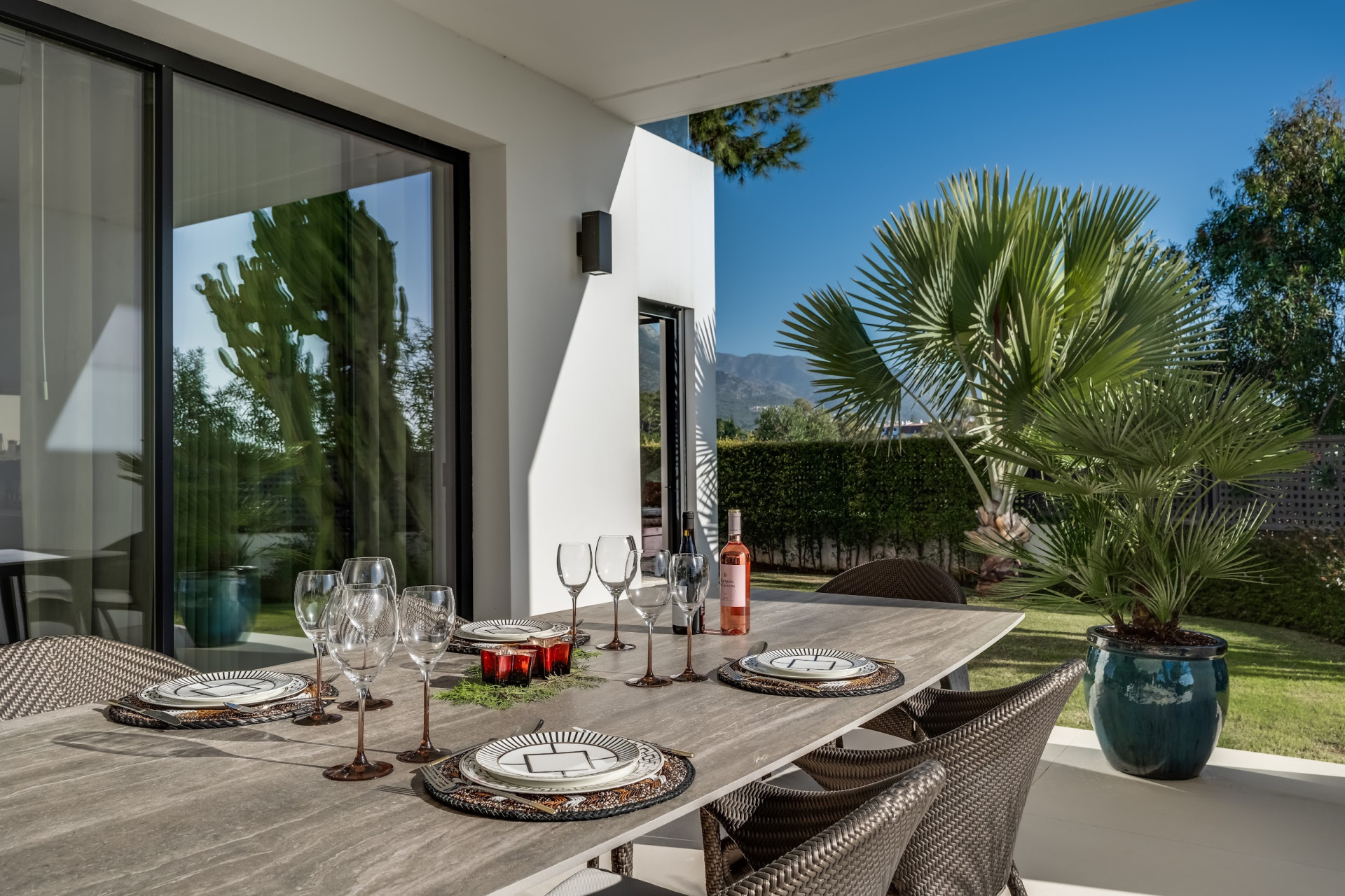 Masterpiece with Magical Sea Views in Marbella’s Prestigious Golden Mile · Photo 43