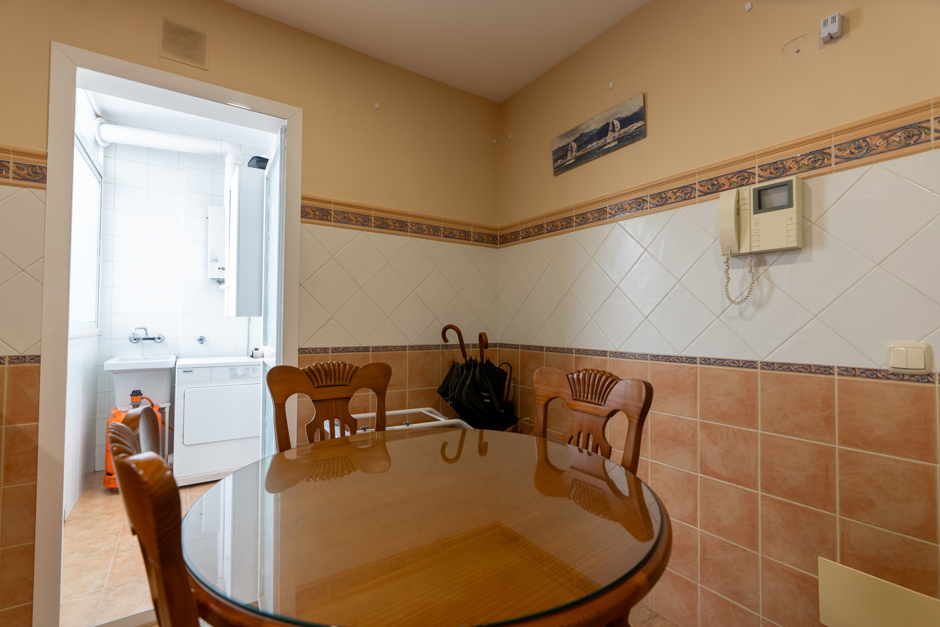 Apartment with sea views on Avenida España, Estepona · Photo 15
