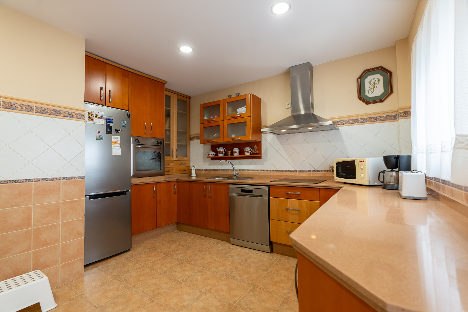Apartment with sea views on Avenida España, Estepona · Photo 14