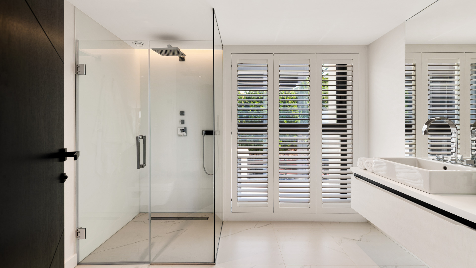Exceptional villa front line to Los Naranjos Golf · Photo 28