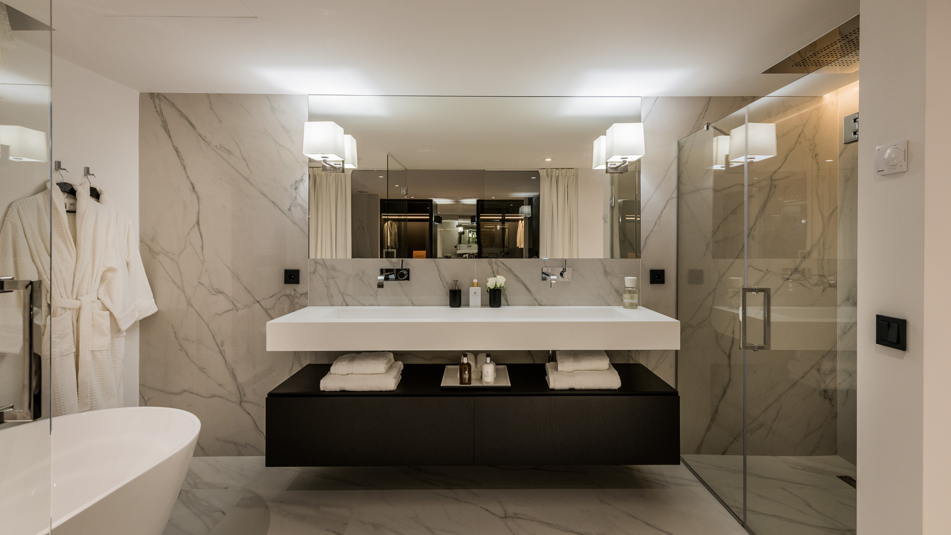 Exceptional villa front line to Los Naranjos Golf · Photo 36
