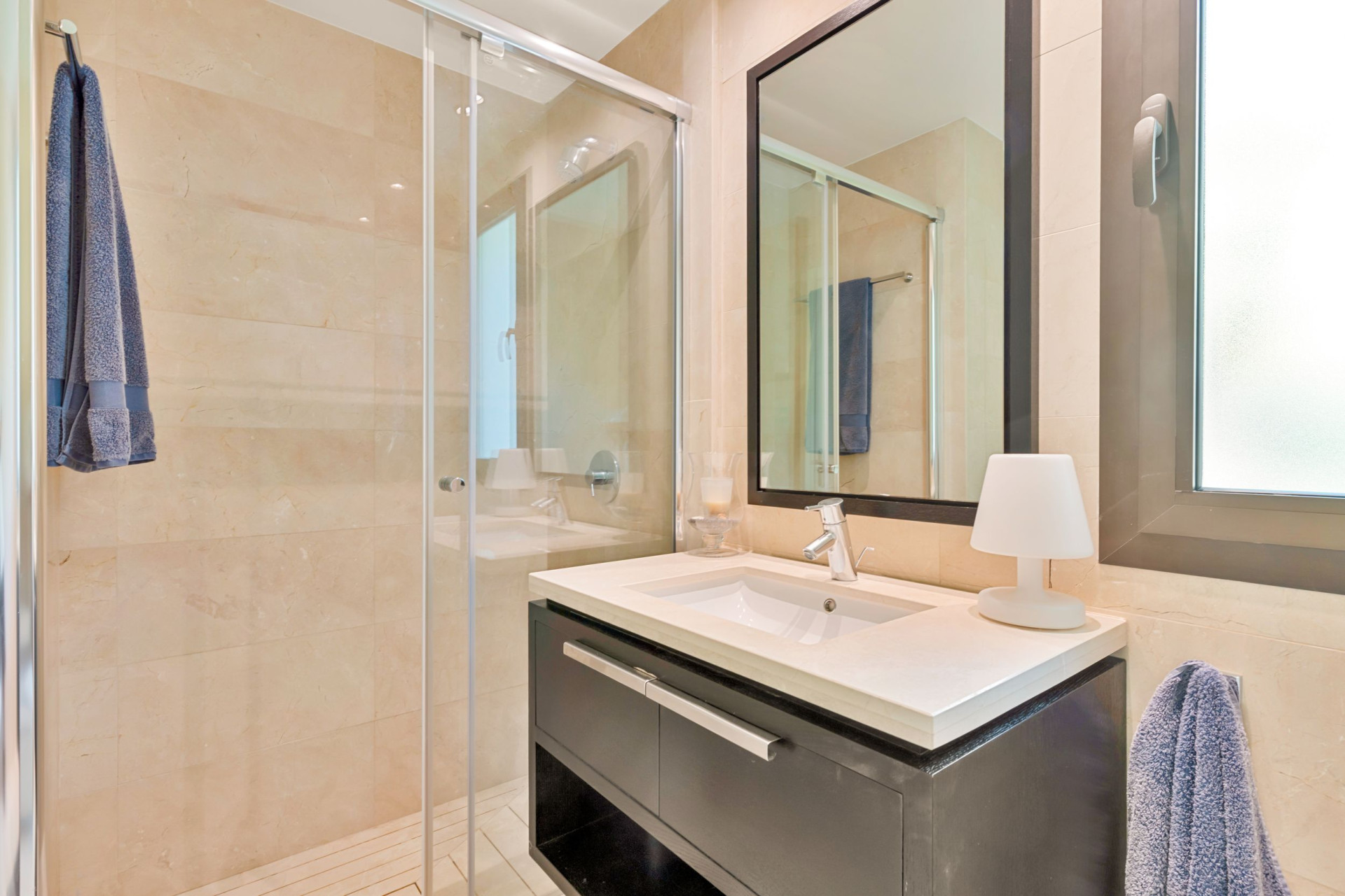 South-facing duplex penthouse in La Quinta Suites with panoramic sea and mountain views · Photo 17