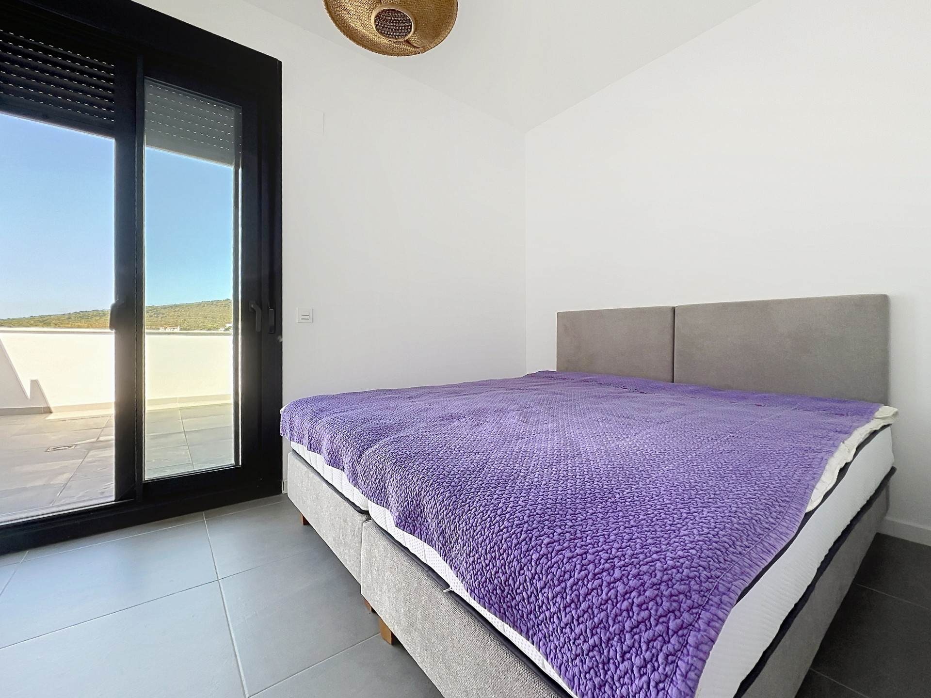Exclusive Townhouse with Panoramic Sea, Gibraltar and Africa Views Near Sotogrande · Photo 15