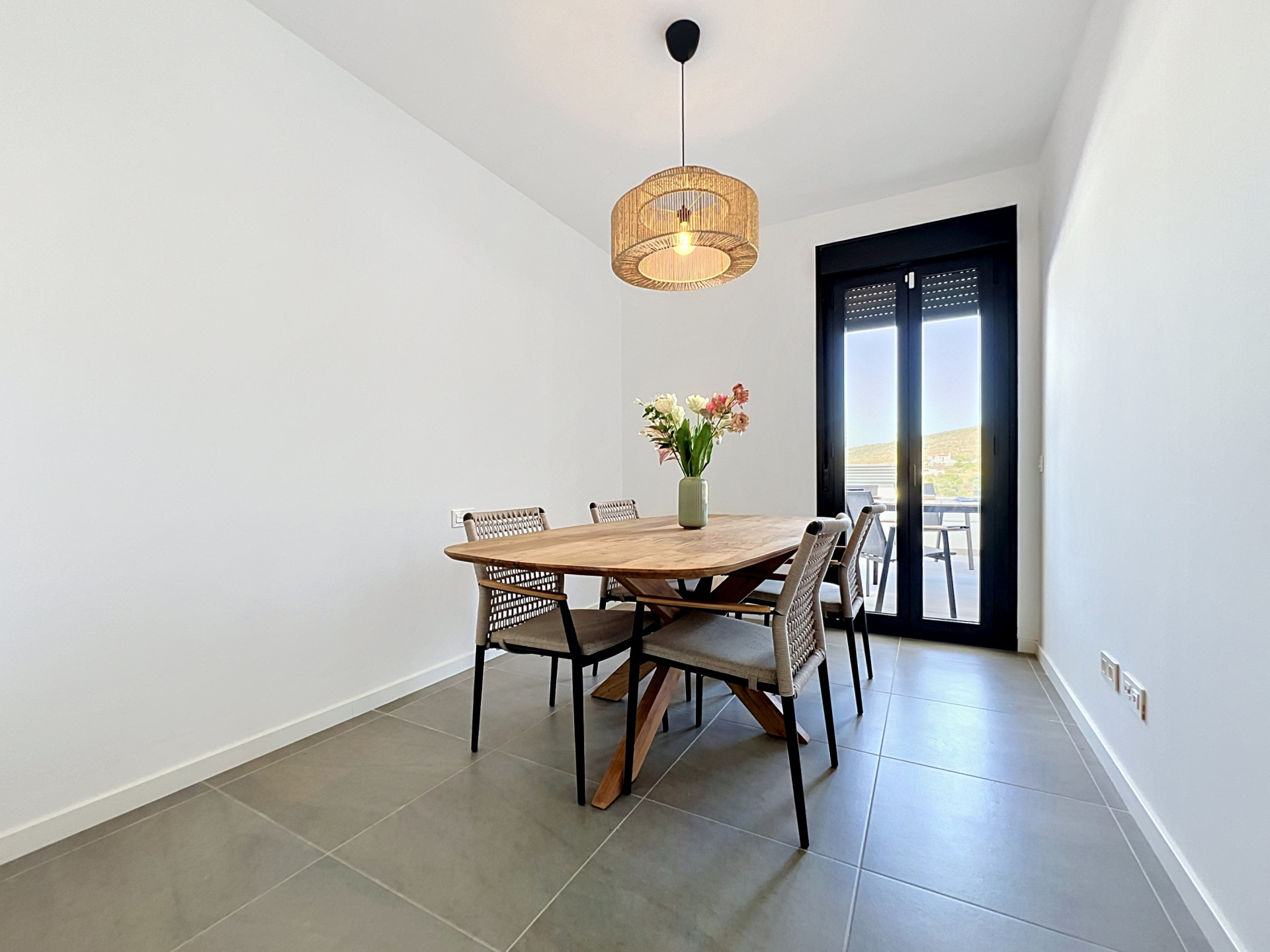 Exclusive Townhouse with Panoramic Sea, Gibraltar and Africa Views Near Sotogrande · Photo 9